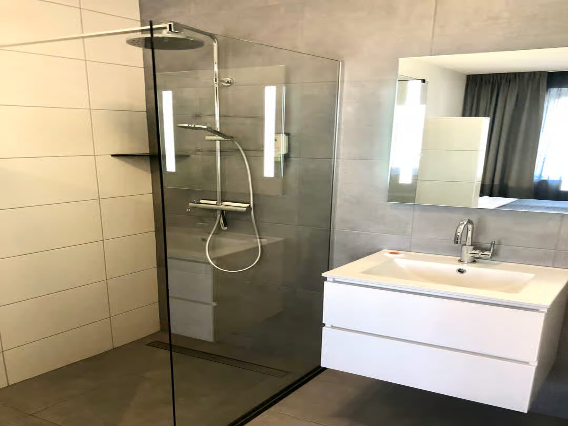Luxe lodge op begane grond, 150m van strand Zoutelande - foto 15