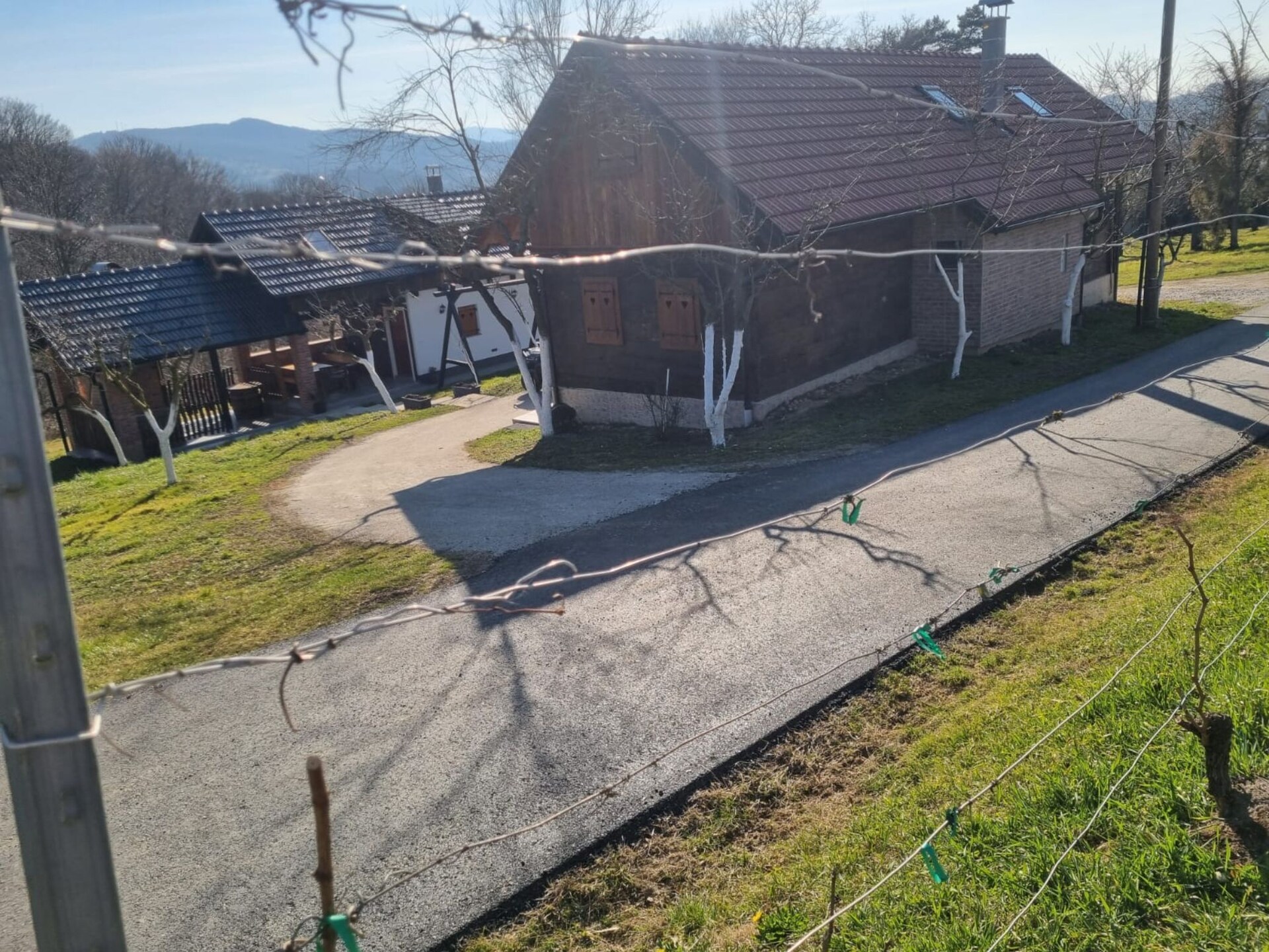 Ruim vakantiehuis voor 6 in Tugonica met WiFi en tuin - foto 16