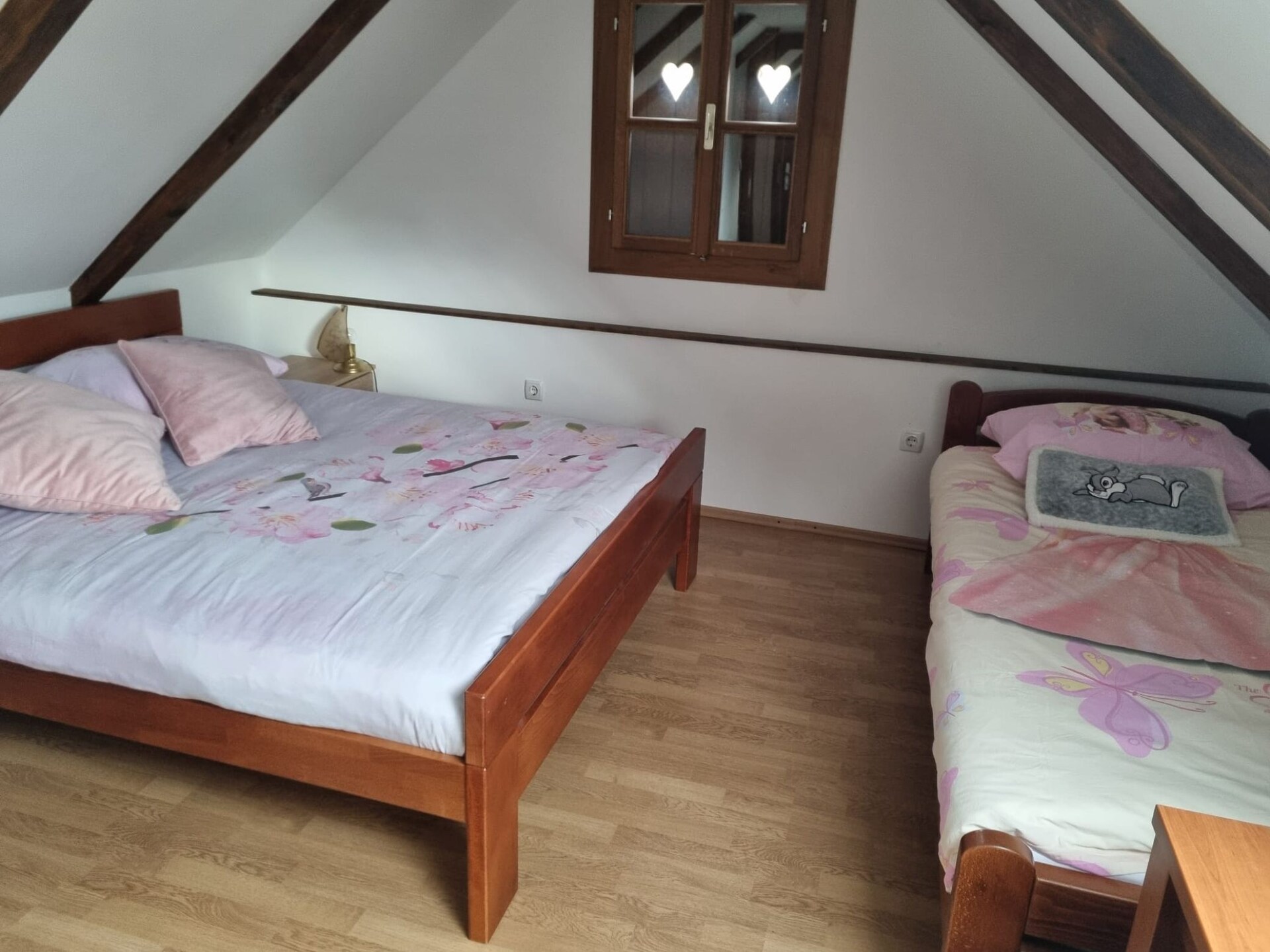 Ruim vakantiehuis voor 6 in Tugonica met WiFi en tuin - foto 3