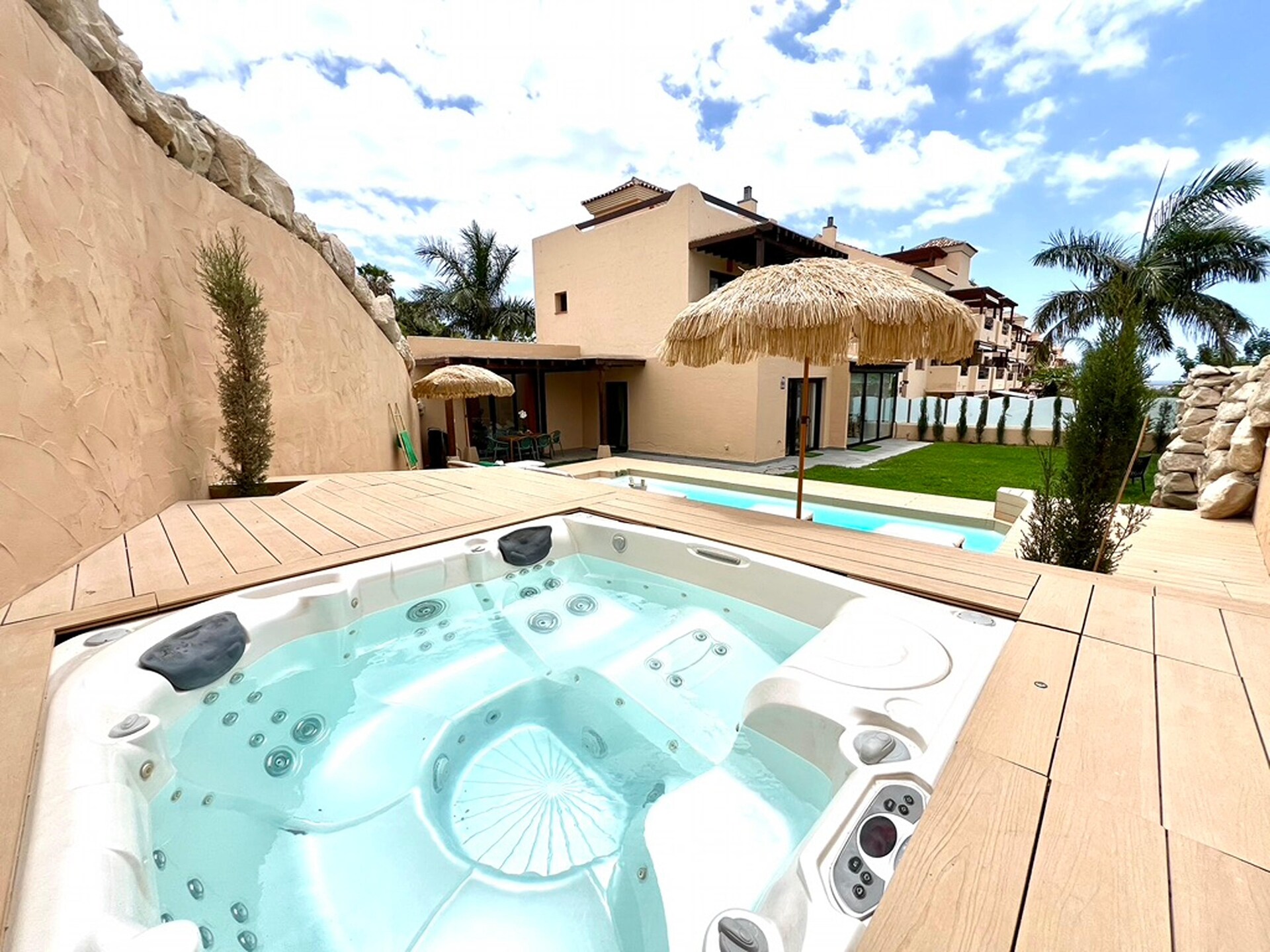 Luxe Golfvilla met Privézwembad & Jacuzzi aan Amarilla Golf - foto 28