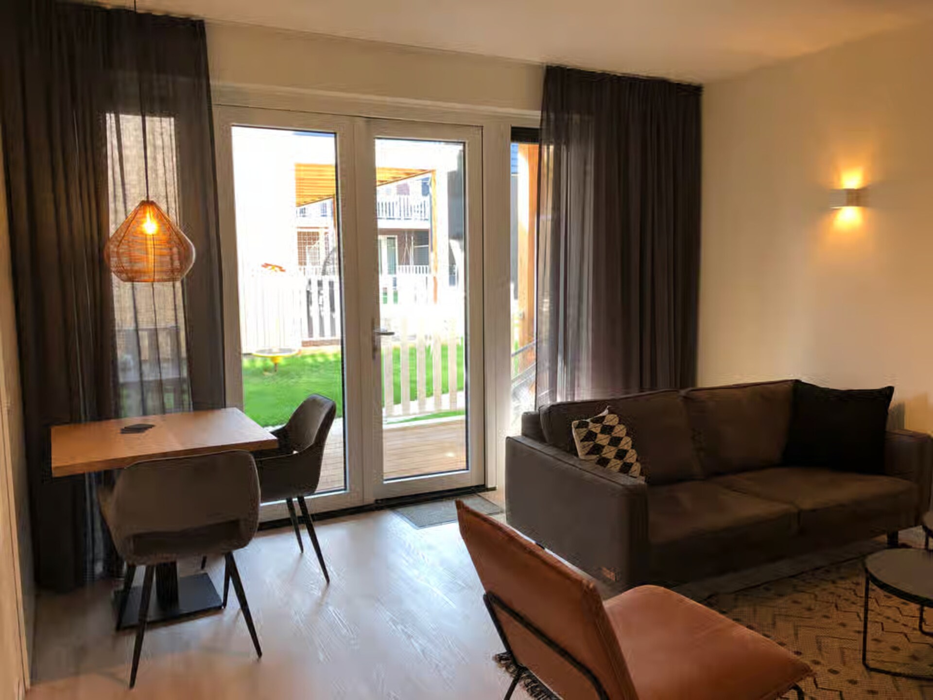 Stijlvolle lodge op binnenplaats, 150m van strand Zoutelande - foto 7