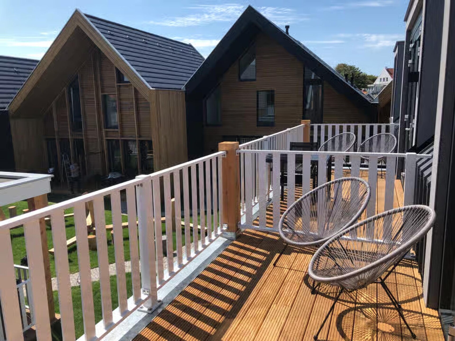 Luxe familielodge op de eerste verdieping in hartje Zoutelande, 150m van strand - foto 5