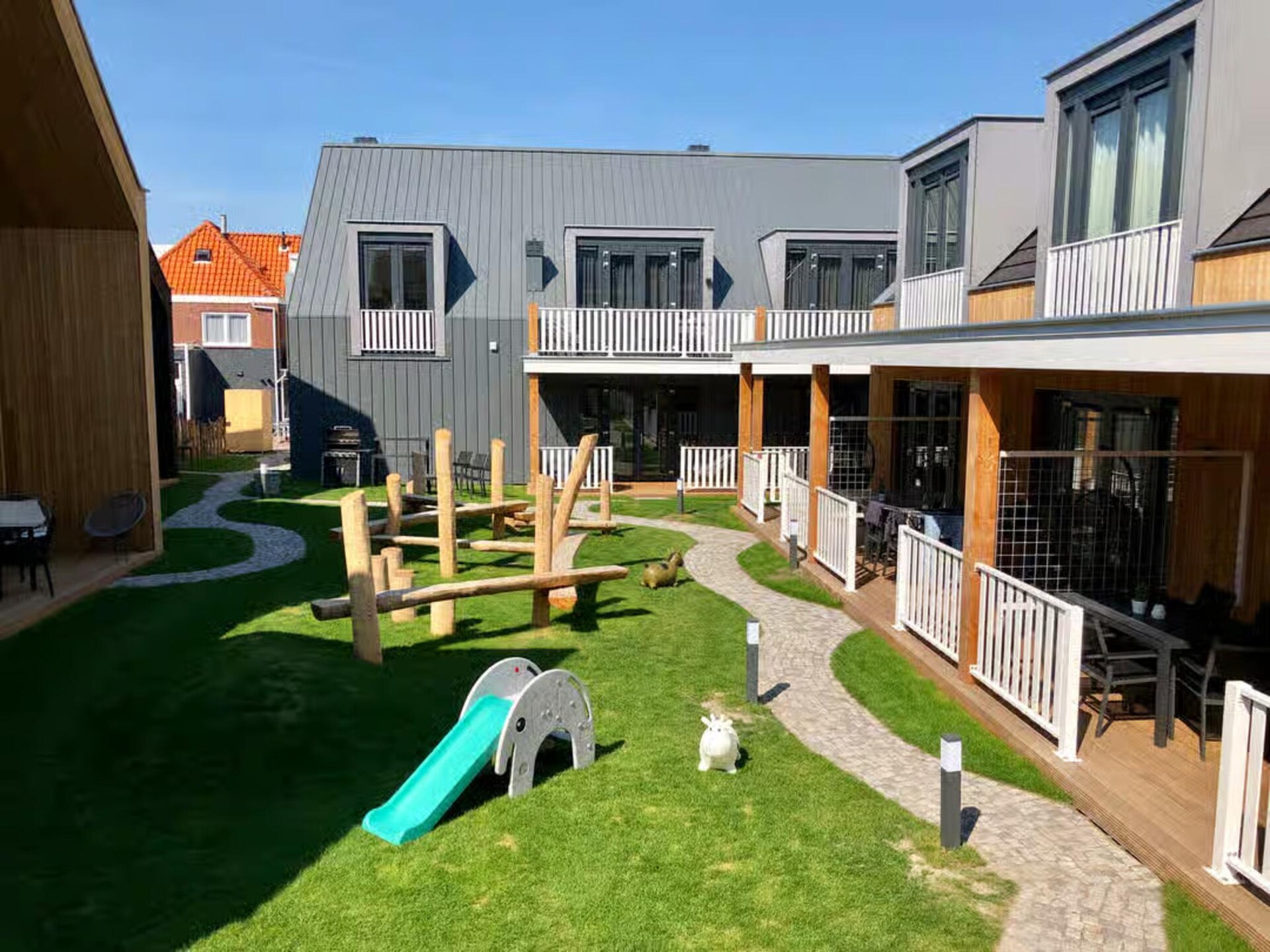 Plein 40 Lodge 6: Ruim familieappartement in hartje Zoutelande, 150m van strand - foto 21