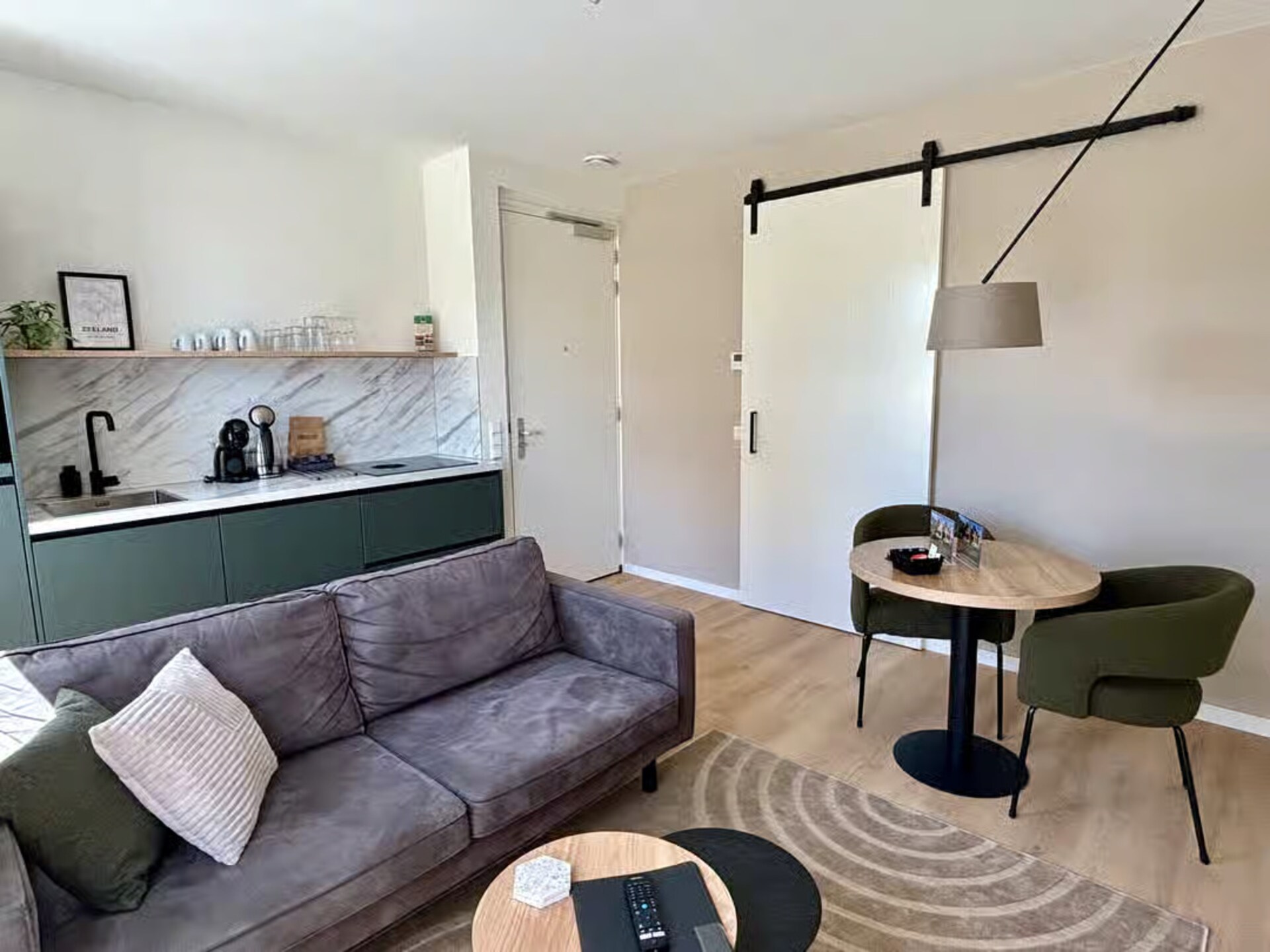 Stijlvolle lodge met sauna op Plein 40, 150m van het strand - foto 10