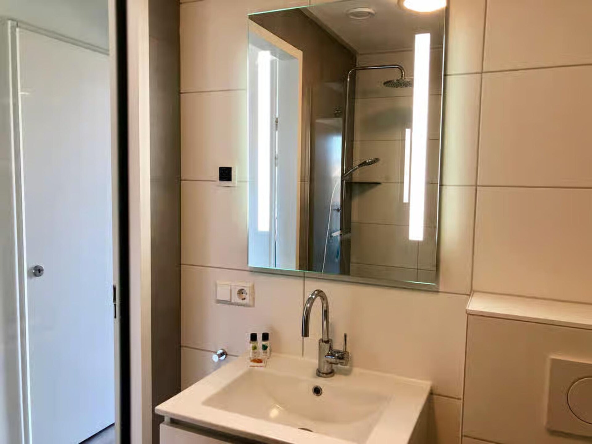 Plein 40 Lodge 21: stijlvol tiny house op 150m van Zoutelandes strand - foto 17