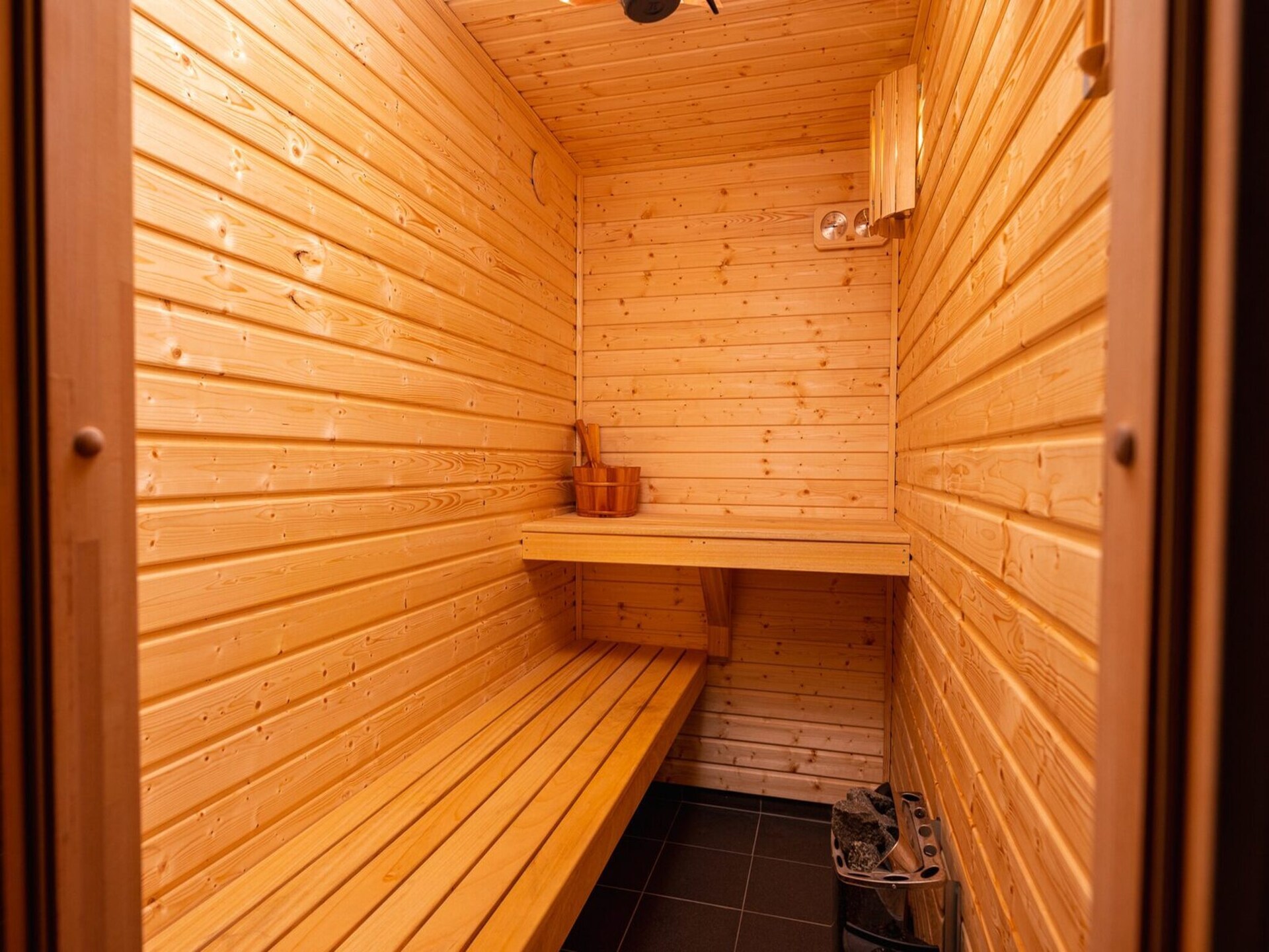 Wellness Boutique Lodge met hottub en sauna in Zuna - foto 14