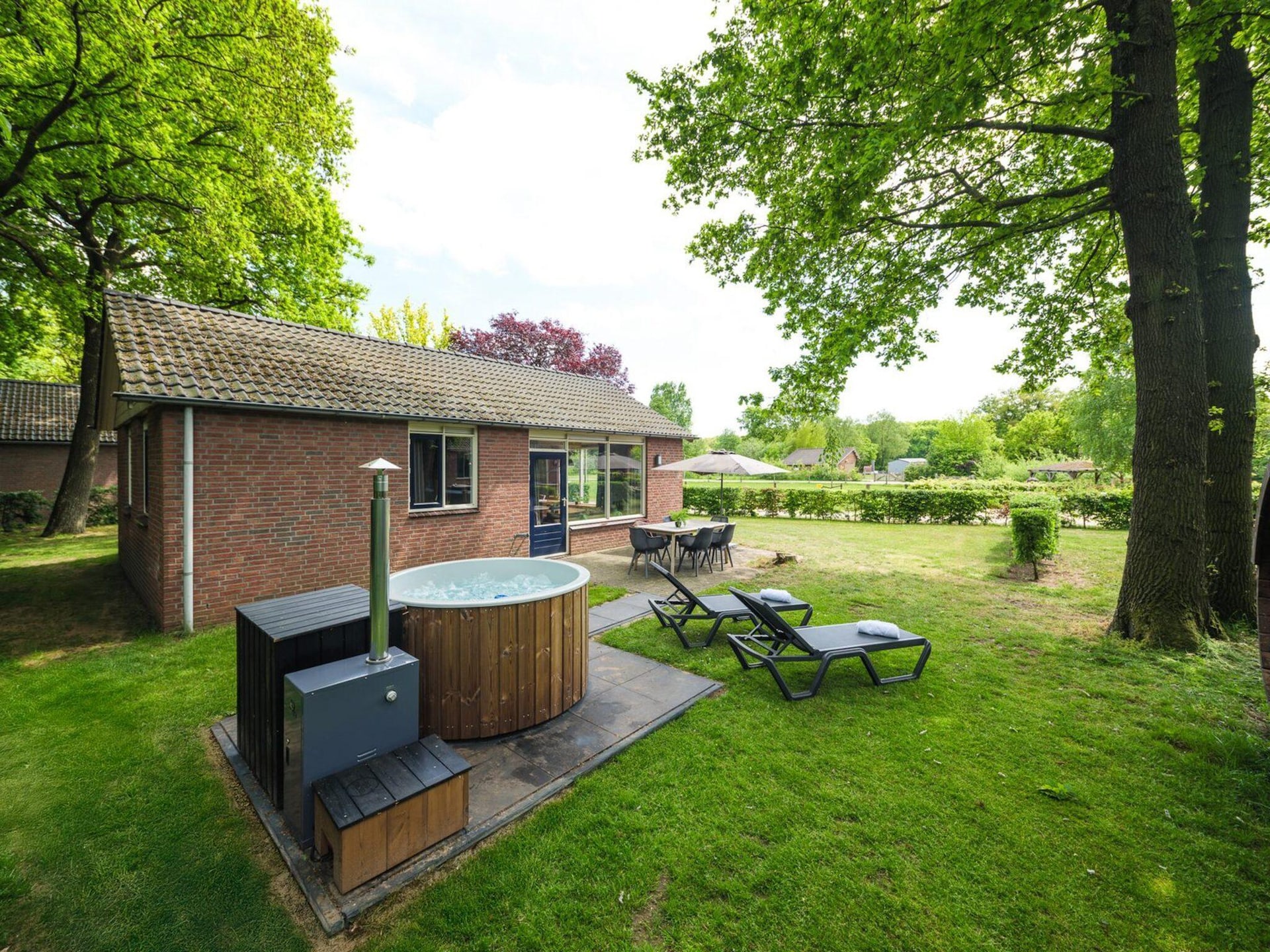 Kindvriendelijk vakantiehuis met bubbelbad in Zuna voor 5 personen - foto 1