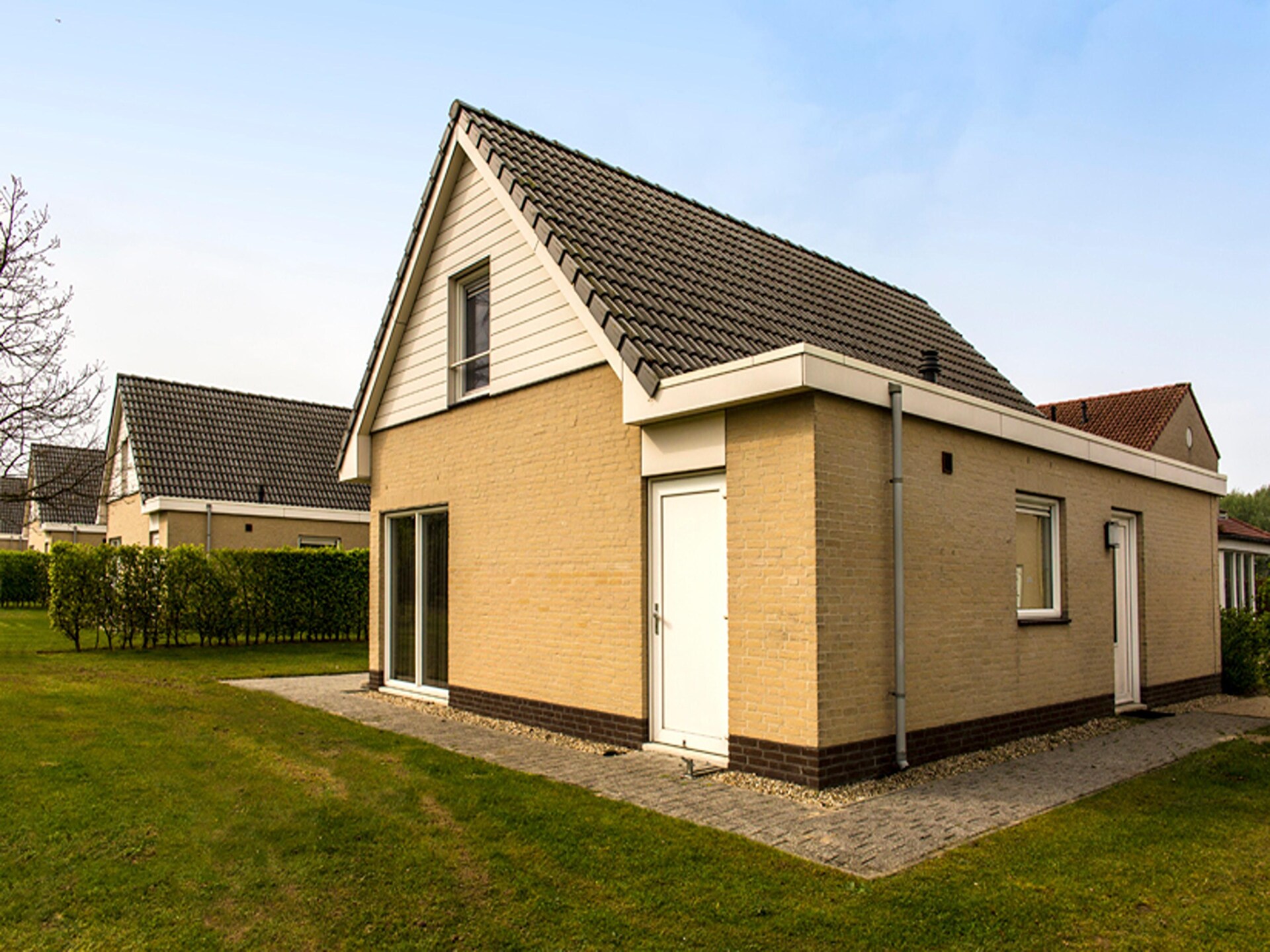 Charmante boswoning aan de Maasplassen met privétuin en waterplezier - foto 1