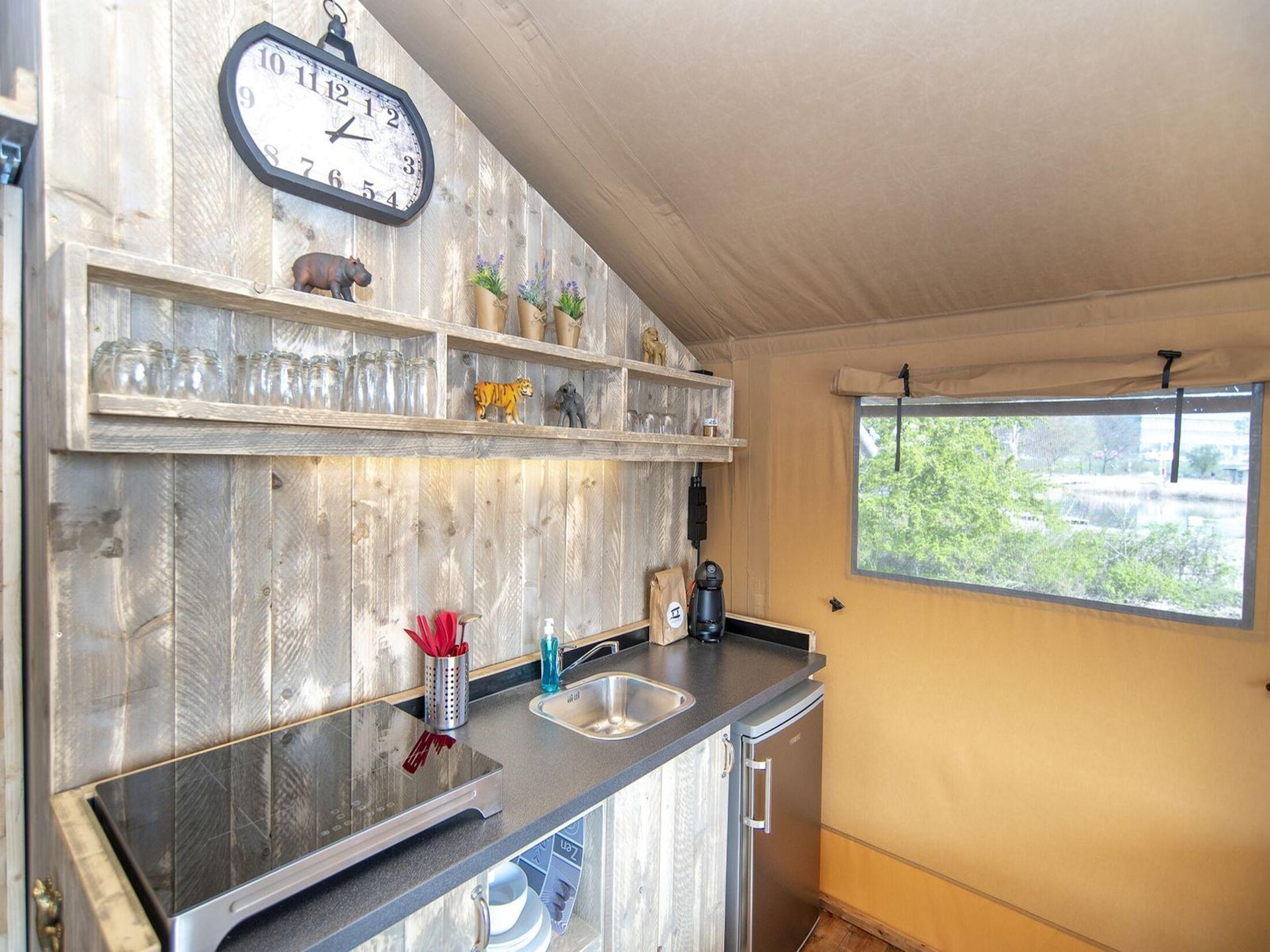Luxe Safari Lodge XL in Almere voor 6 personen aan het IJmeer - foto 3