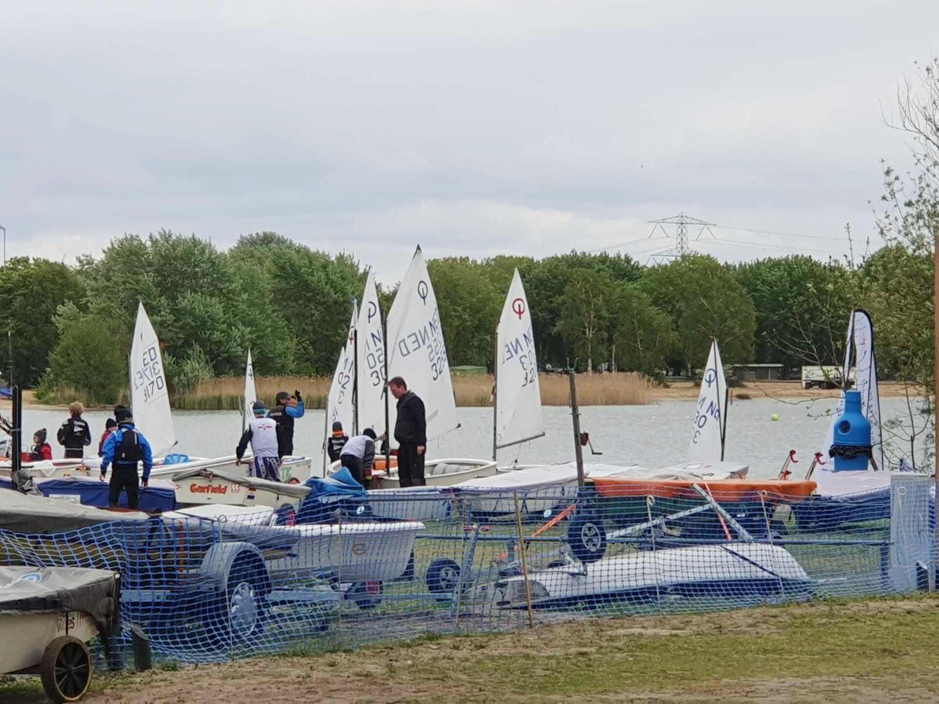 Unieke Tiny Wagon aan het water in Almere - foto 16