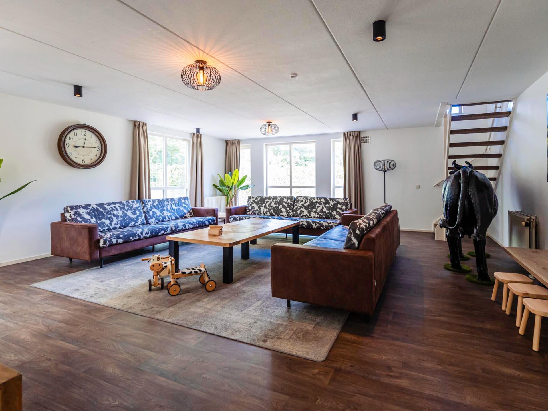Ruime 16-persoons familiebungalow aan bosrand bij Ewijk - foto 9