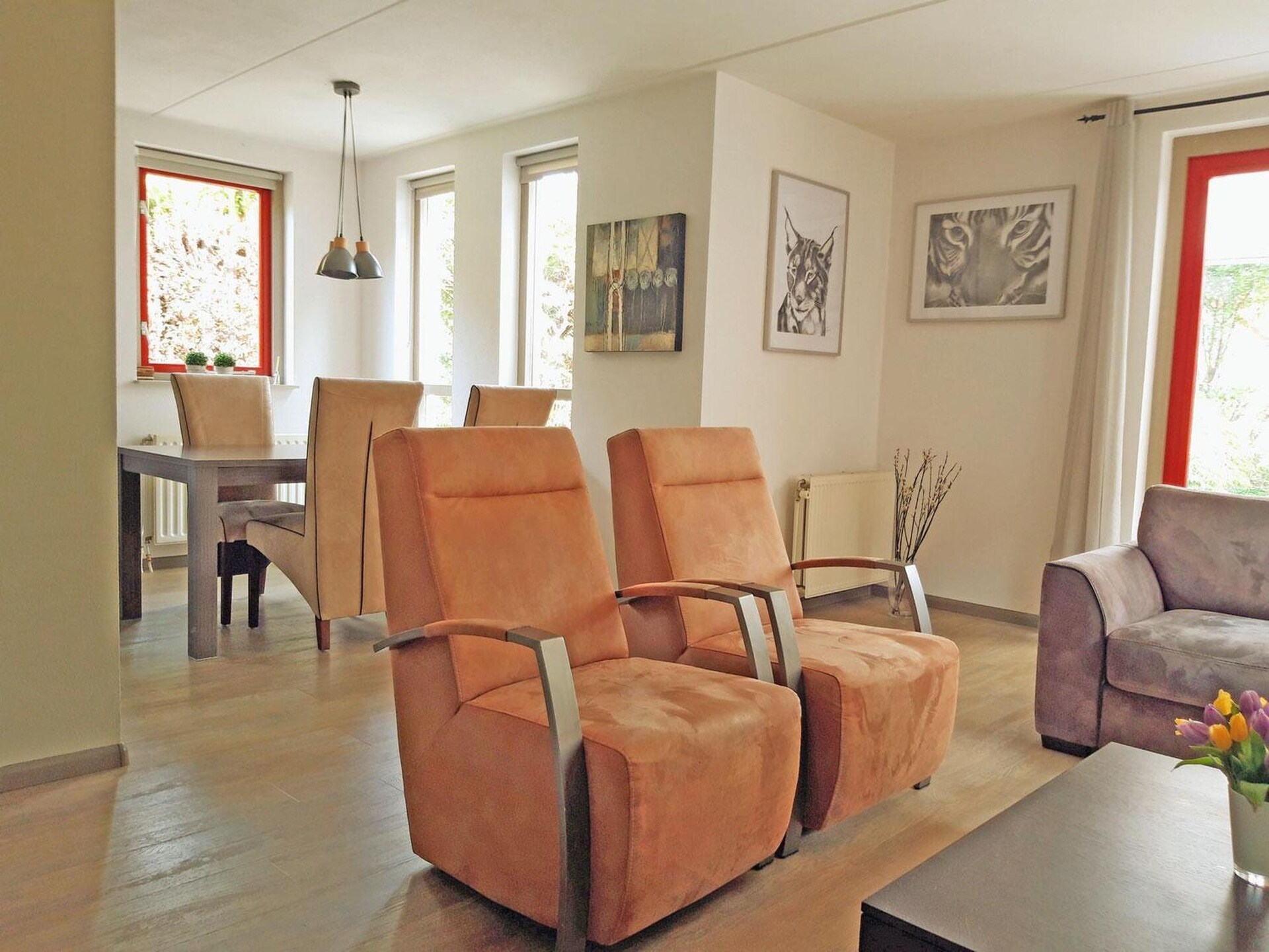 Gereno­veerde vrij­staande bungalow in rustig park bij Ewijk - foto 4