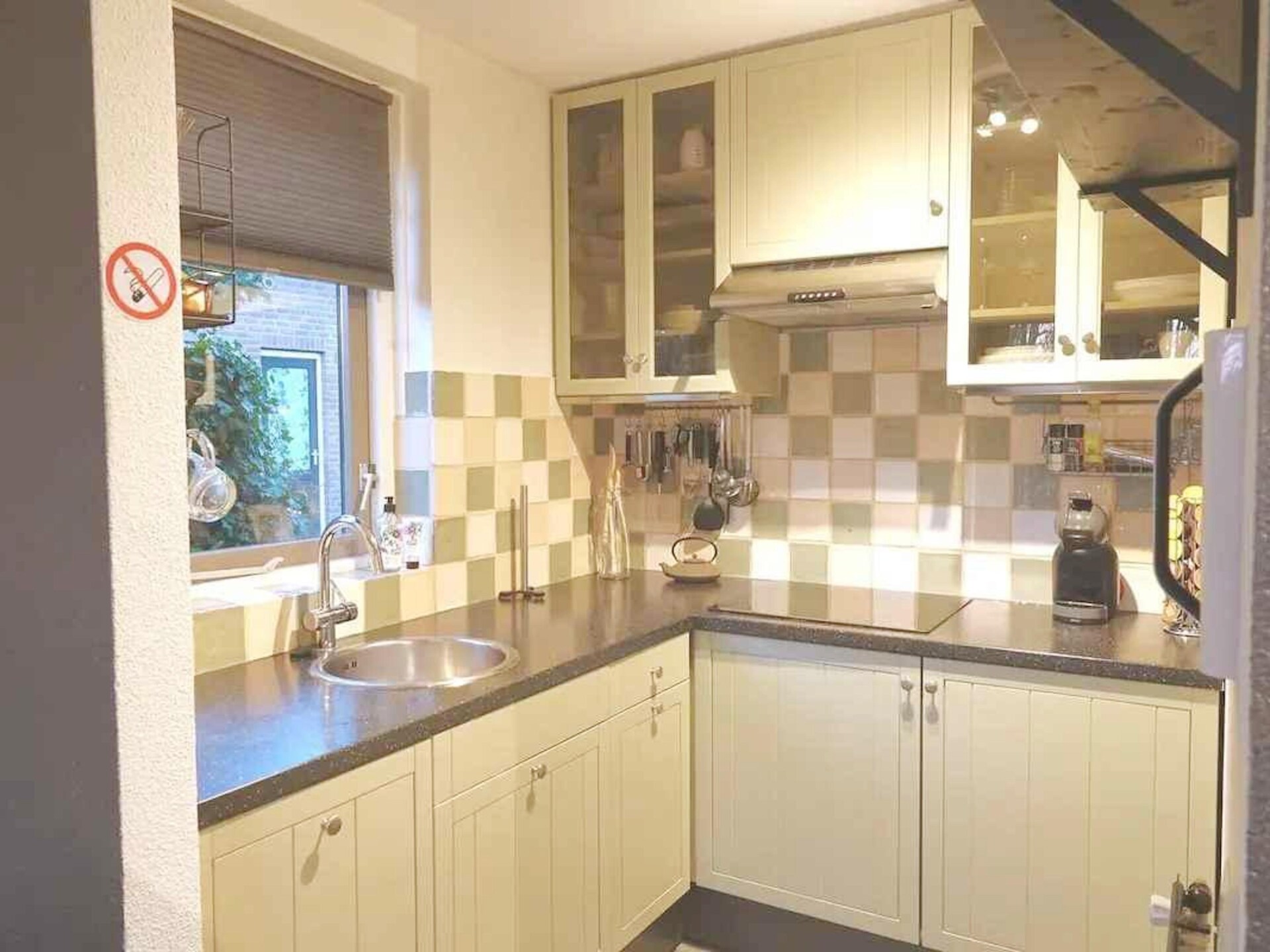 Luxe bosbungalow voor 6 pers. met omheinde tuin, huisdieren welkom in Ewijk - foto 4