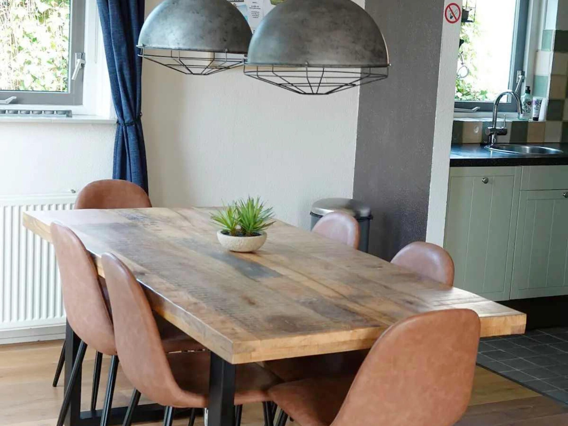 Luxe bosbungalow voor 6 pers. met omheinde tuin, huisdieren welkom in Ewijk - foto 3