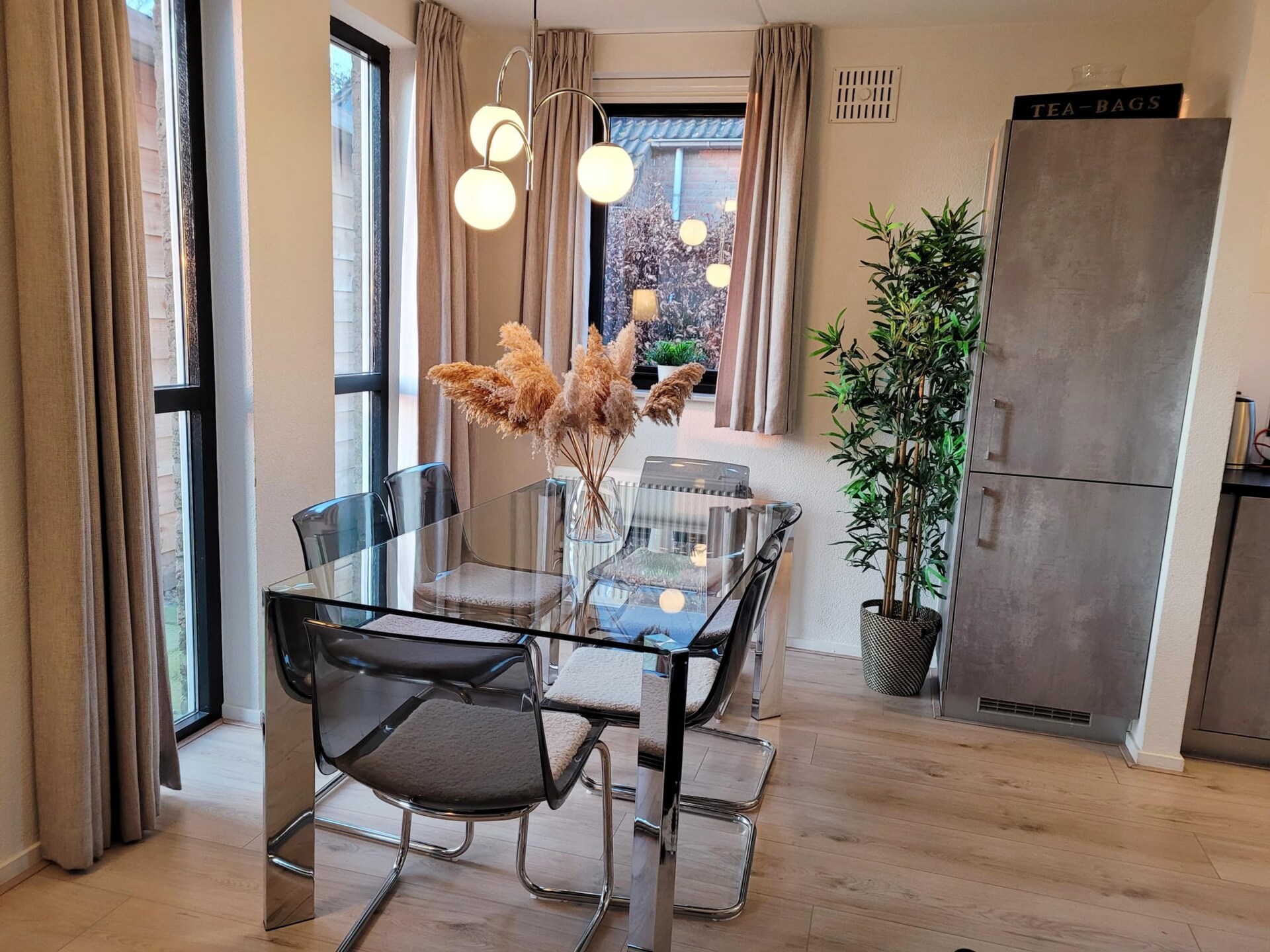 Vrijstaande 6-persoons bosbungalow met omheinde tuin in Ewijk - foto 3