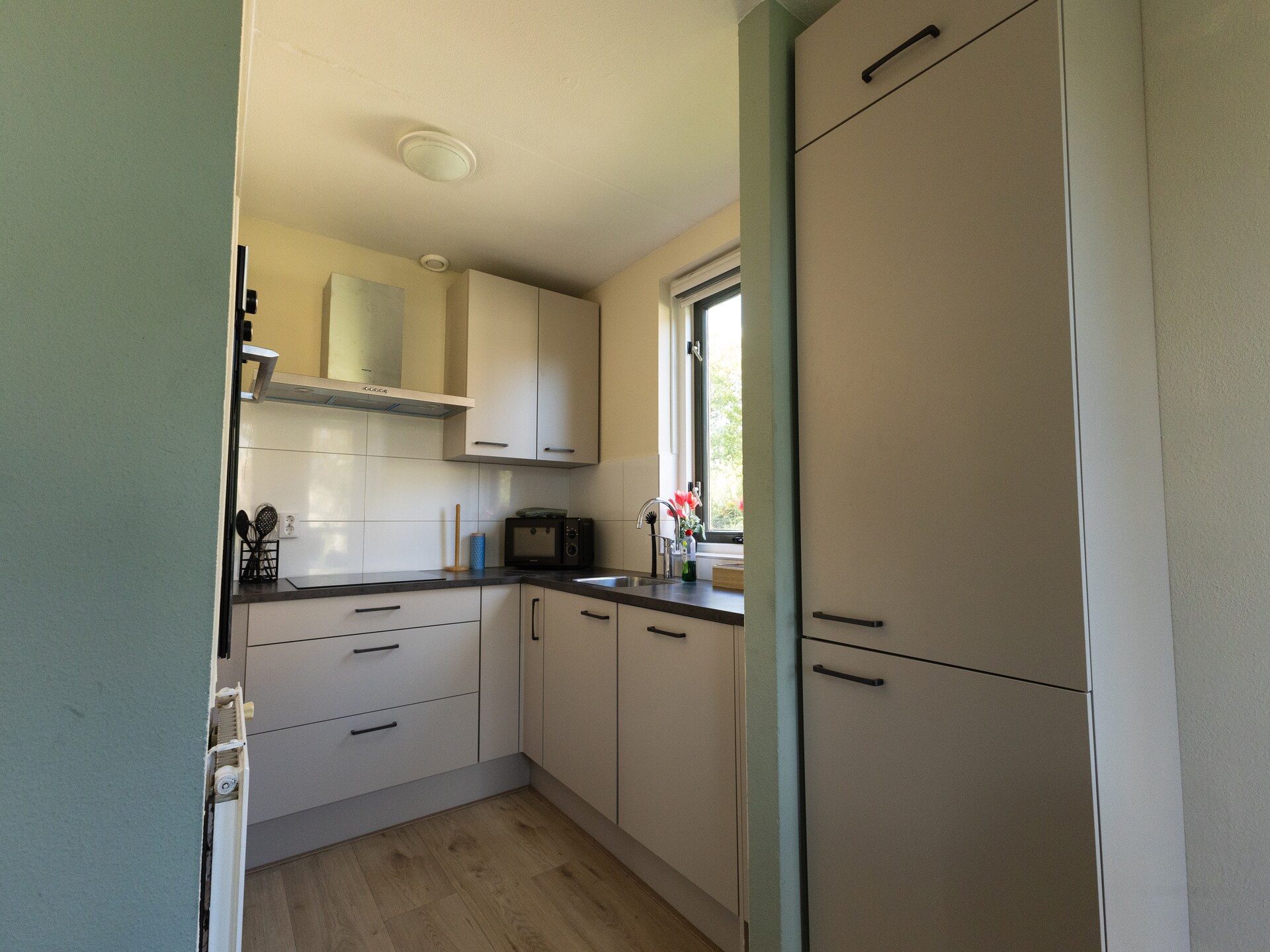 Vrijstaande 6-persoonsbosbungalow met tuin in rustig park, Ewijk - foto 4