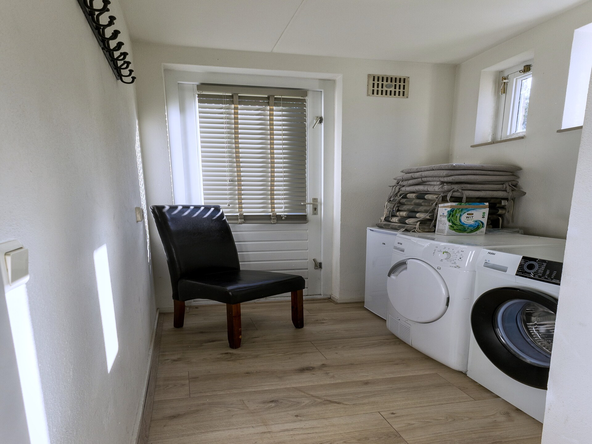 Vrijstaande 6-persoonsbosbungalow met tuin in rustig park, Ewijk - foto 8