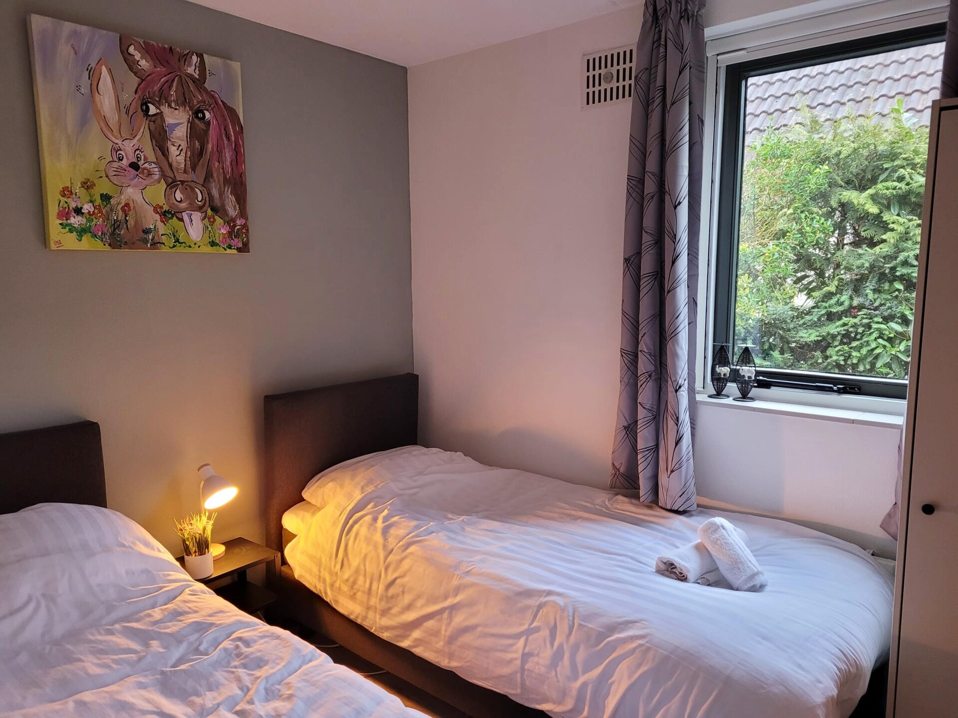 Vrijstaande 6-persoonsbosbungalow met tuin in rustig park, Ewijk - foto 9