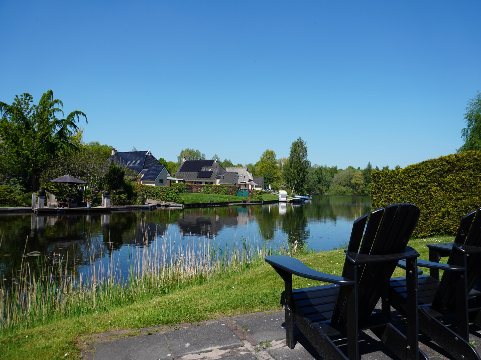 Heerd Wellness de Luxe: Vrijstaande boerderij-villa aan het water in Groningen - foto 17