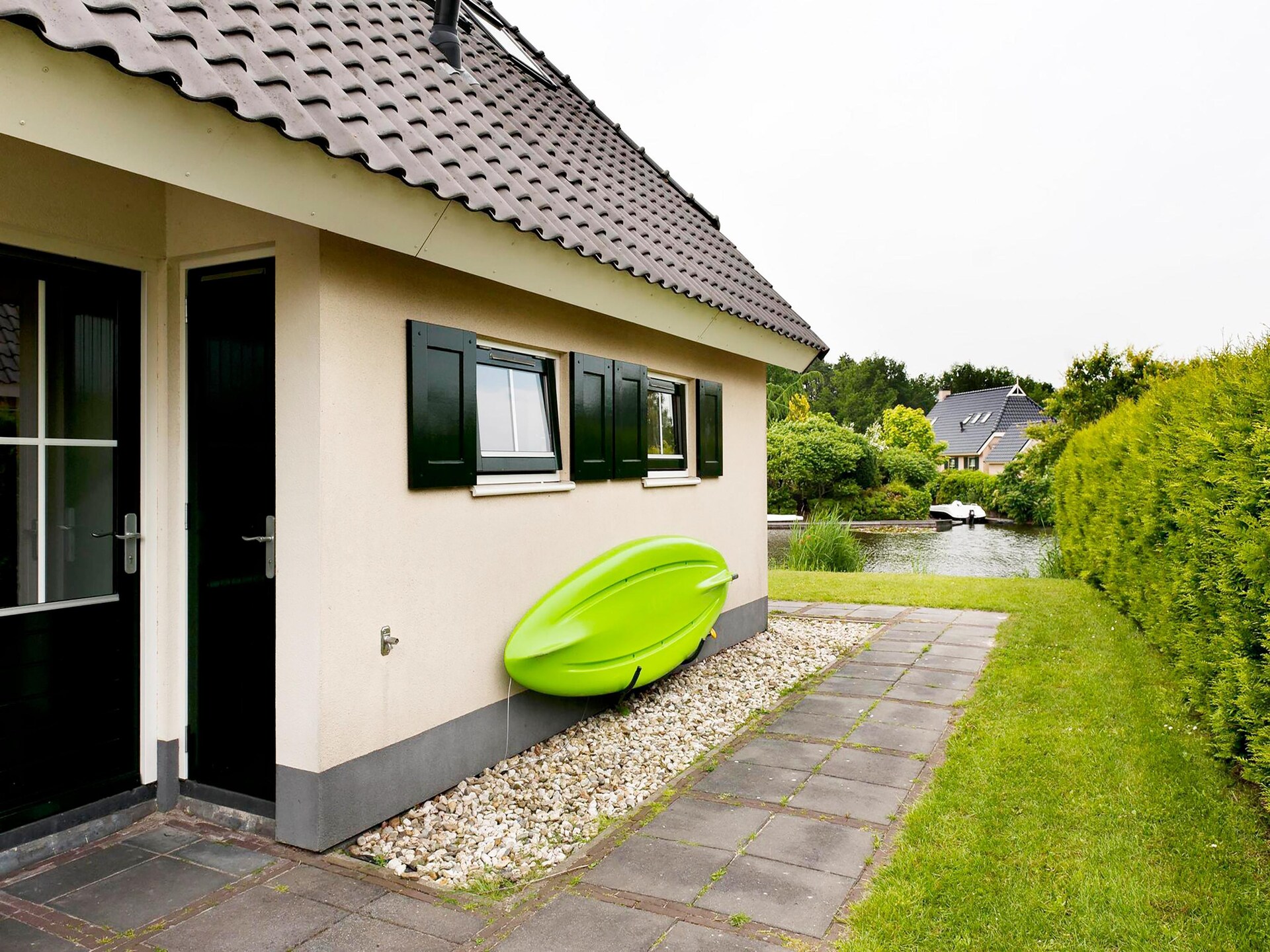 Heerd Wellness de Luxe: Vrijstaande boerderij-villa aan het water in Groningen - foto 25