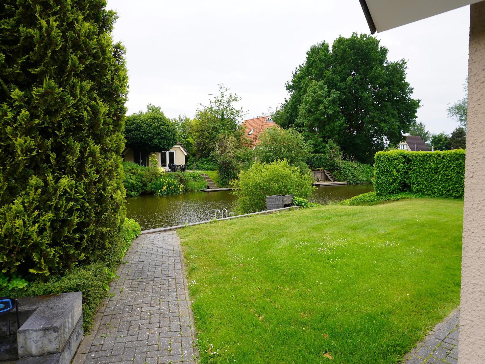 Vosseberghuis Prestige: Luxe vakantievilla met buitenspa aan het water - foto 22