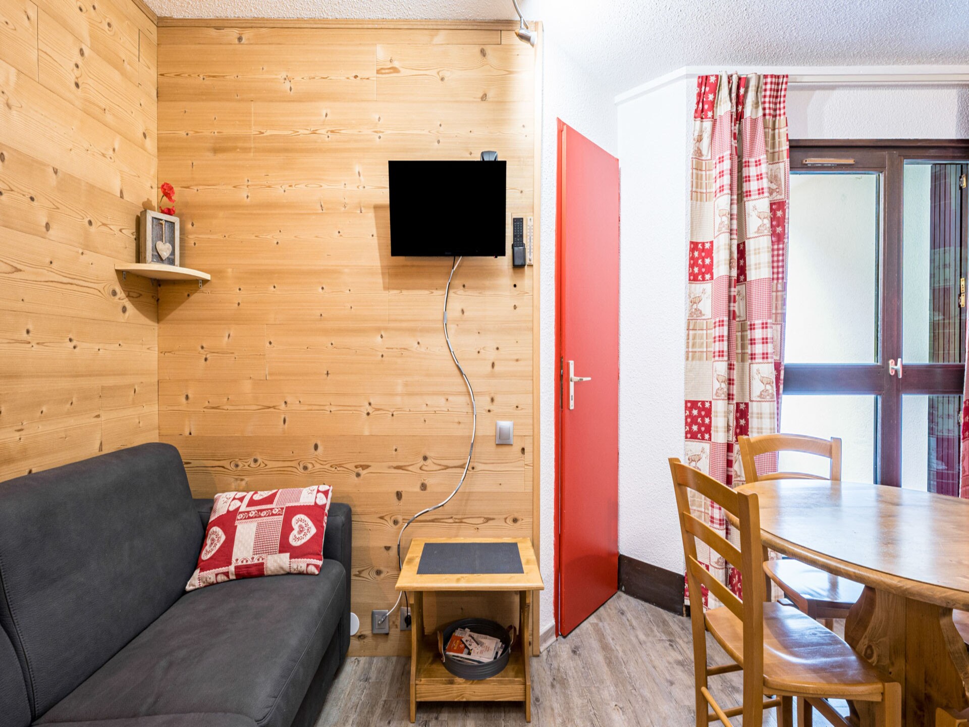 Knus appartement op 90m van de skilift in Morillon - foto 9