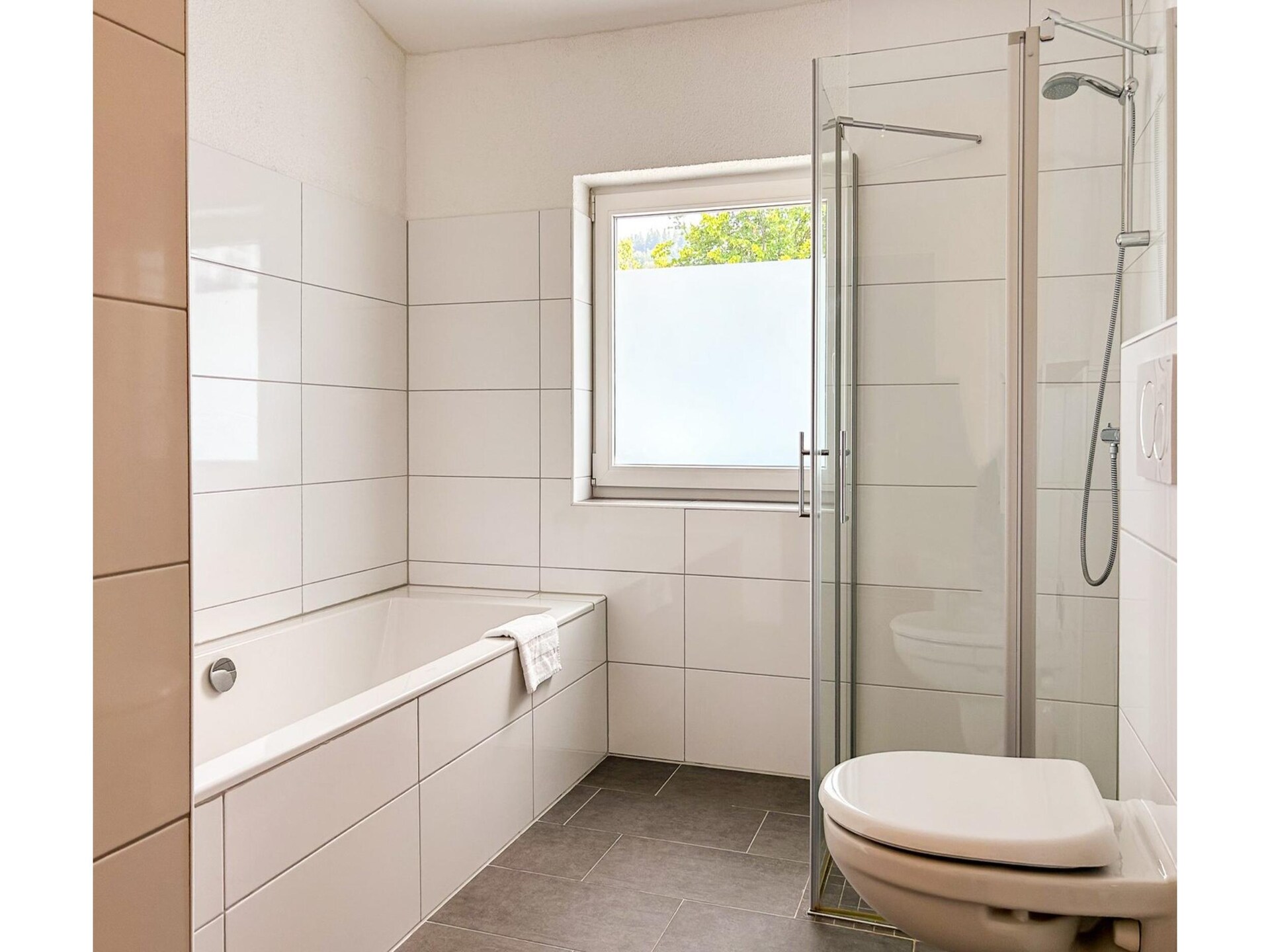 Modern appartement in Züschen met panoramisch uitzicht, 5 km van Winterberg - foto 16