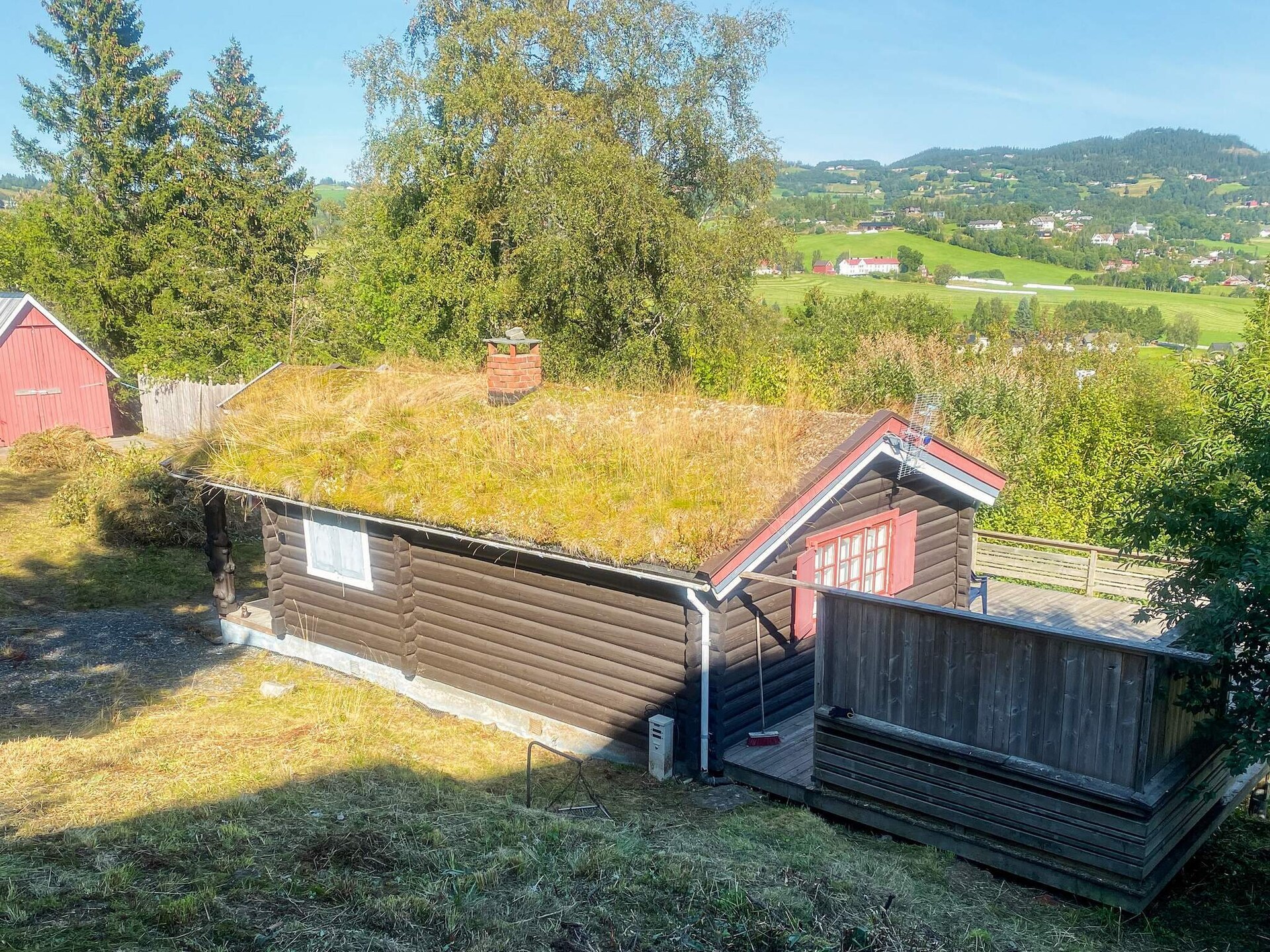 Authentiek vakantiehuis met fjordzicht en houtkachel bij Leksvik - foto 9