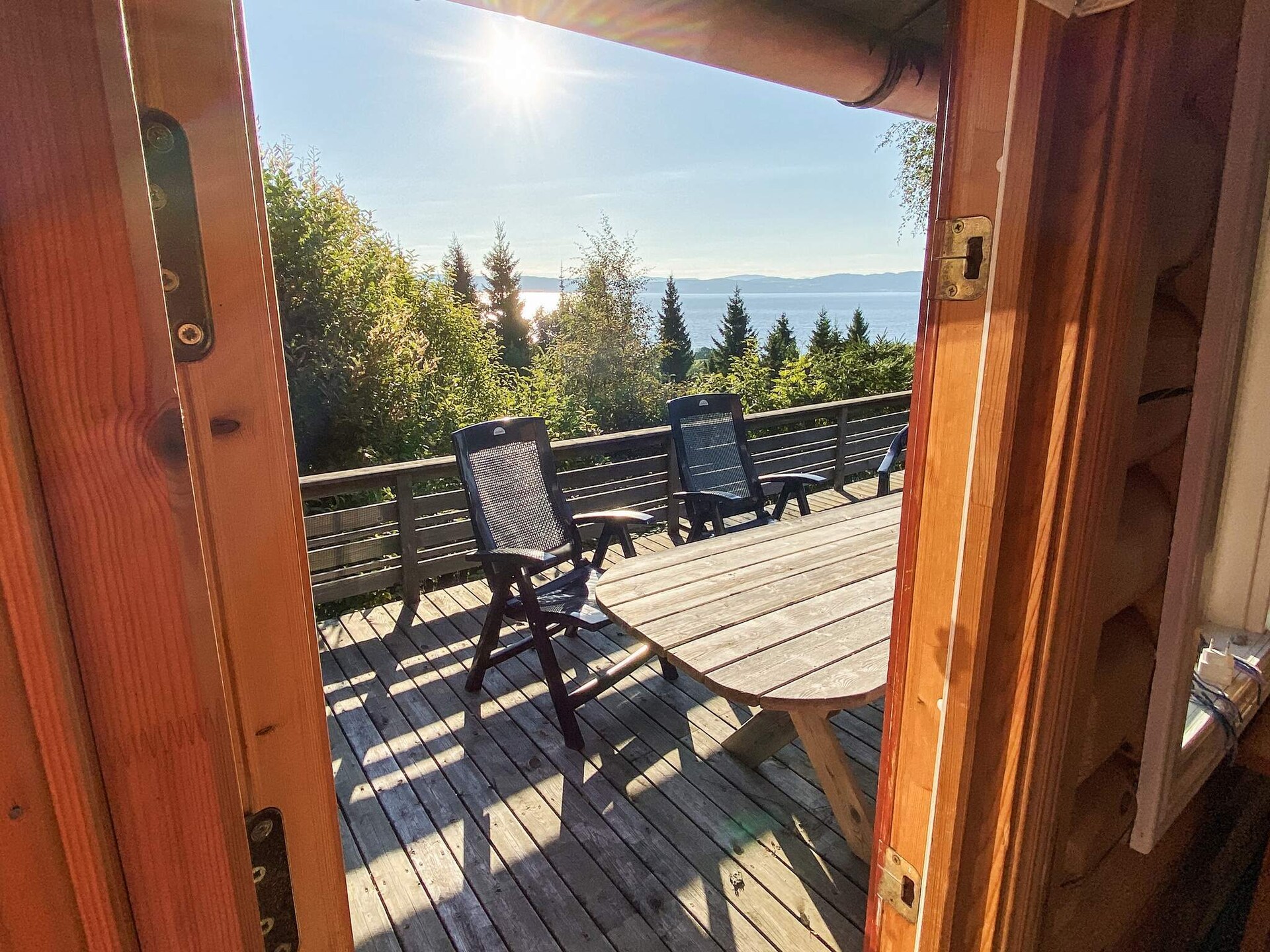 Authentiek vakantiehuis met fjordzicht en houtkachel bij Leksvik - foto 38