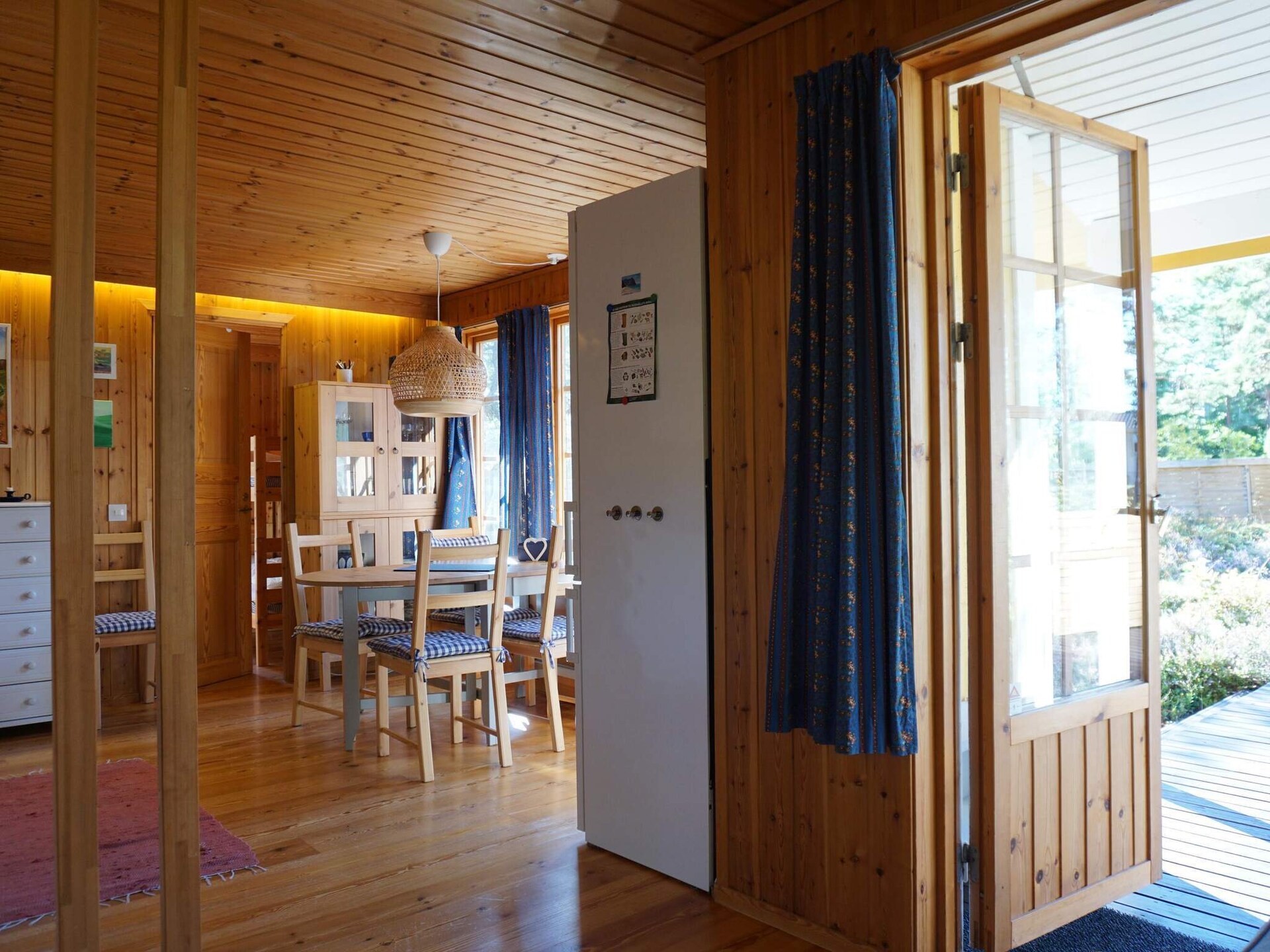 Zonnig vakantiehuis aan de golfbaan op 250m van zee in Strömstad - foto 16