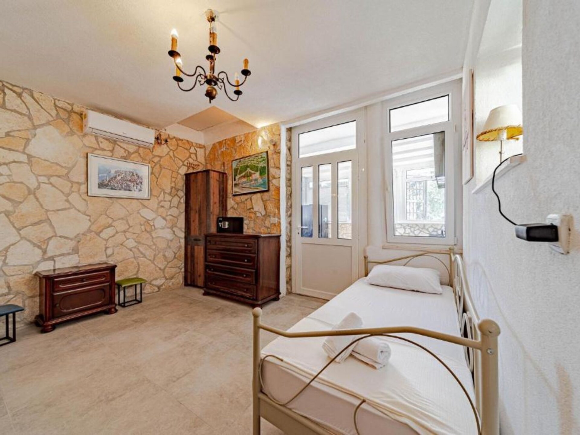 Natur Olive House Ston: Ruim vakantiehuis met zwembad voor 6 personen - foto 7