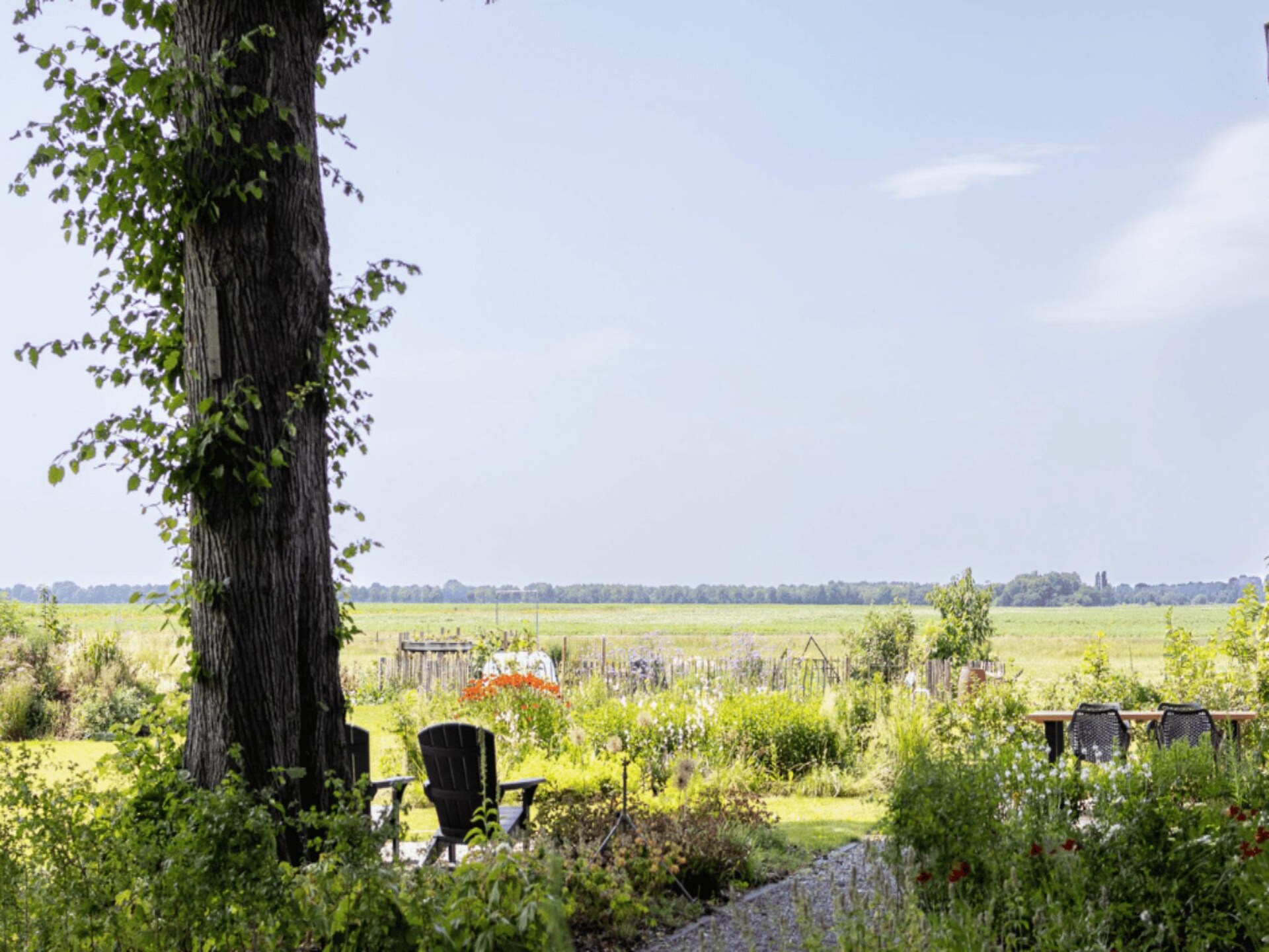 Eindeloos Uitzicht – Modern vakantiehuis in het Groningse platteland - foto 28