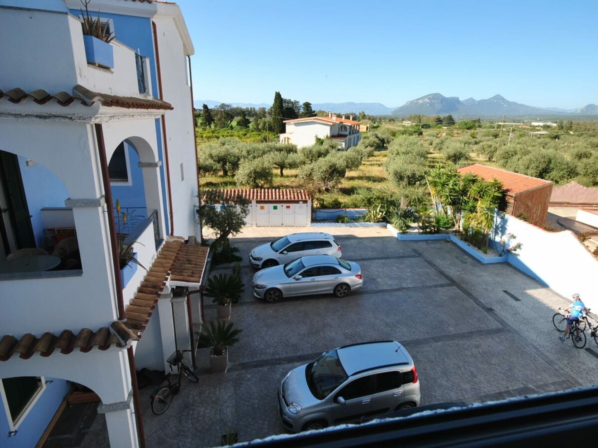 Modern appartement met zwembad, 1 km van centrum Sarzana - foto 3