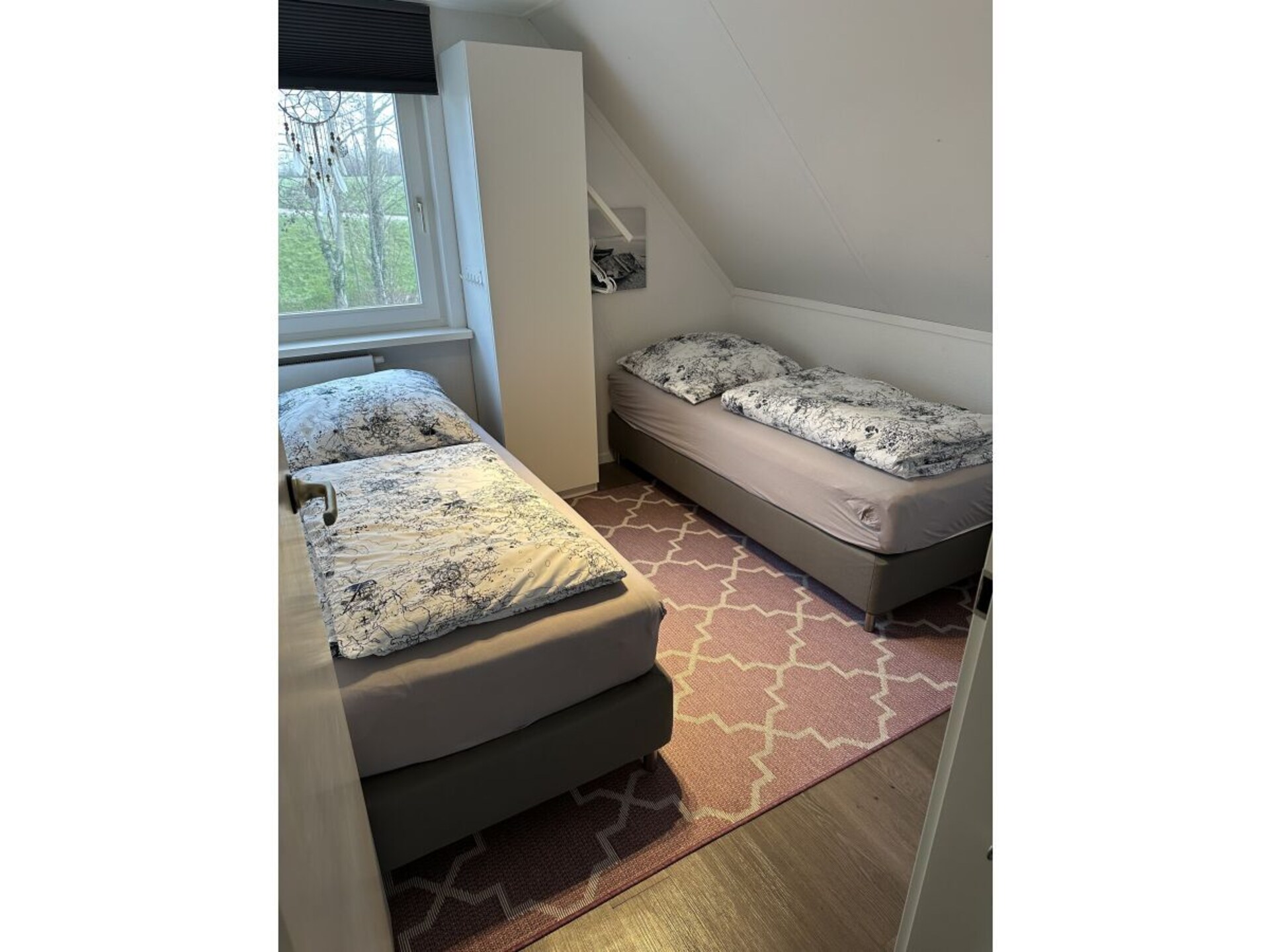 Modern vakantiehuis aan het IJsselmeer met strandtuin en eigen aanlegsteiger - foto 30