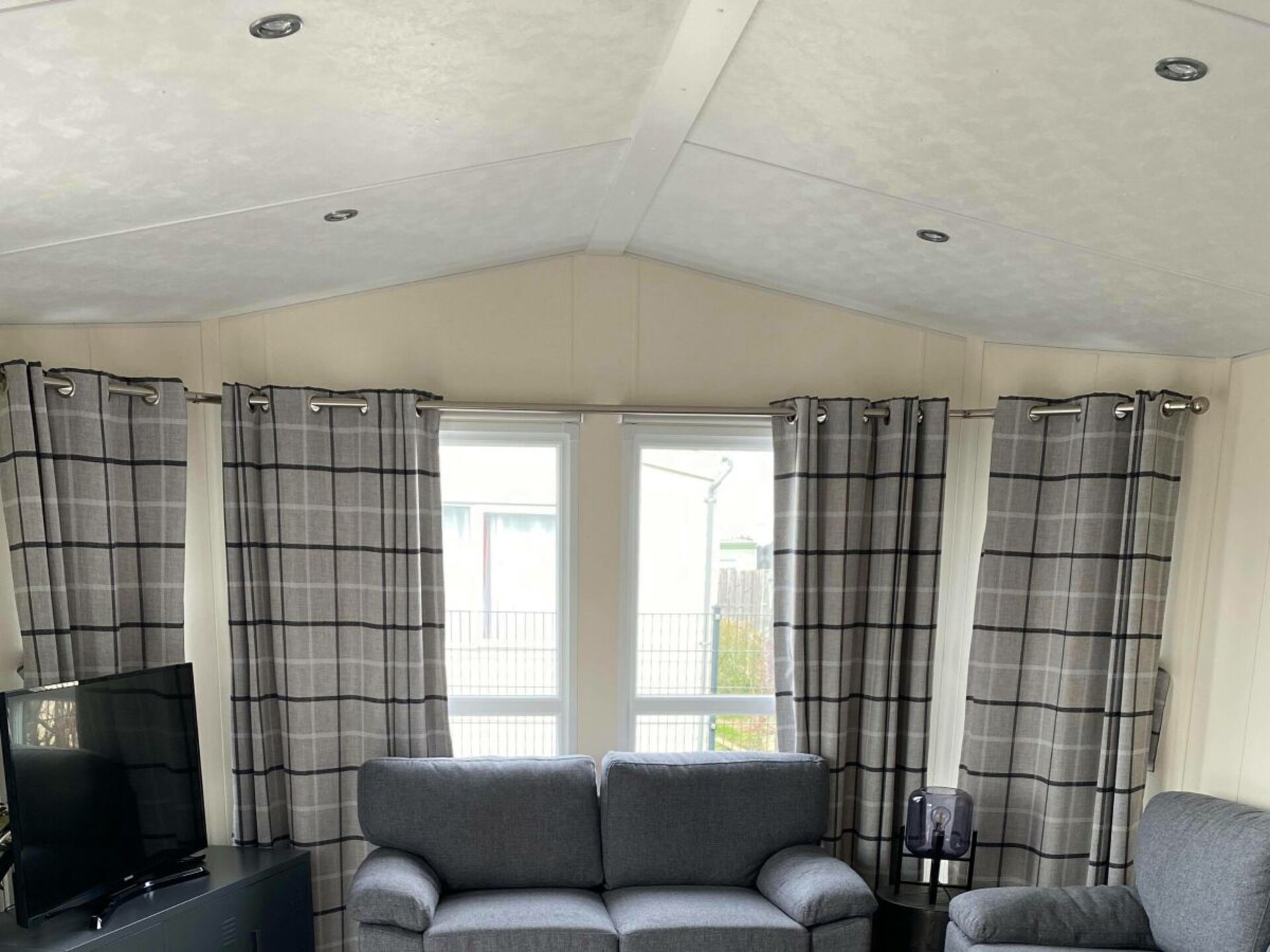 Gezellig chalet op Camping Olmenveld, dicht bij strand en Walcherse dorpen - foto 7