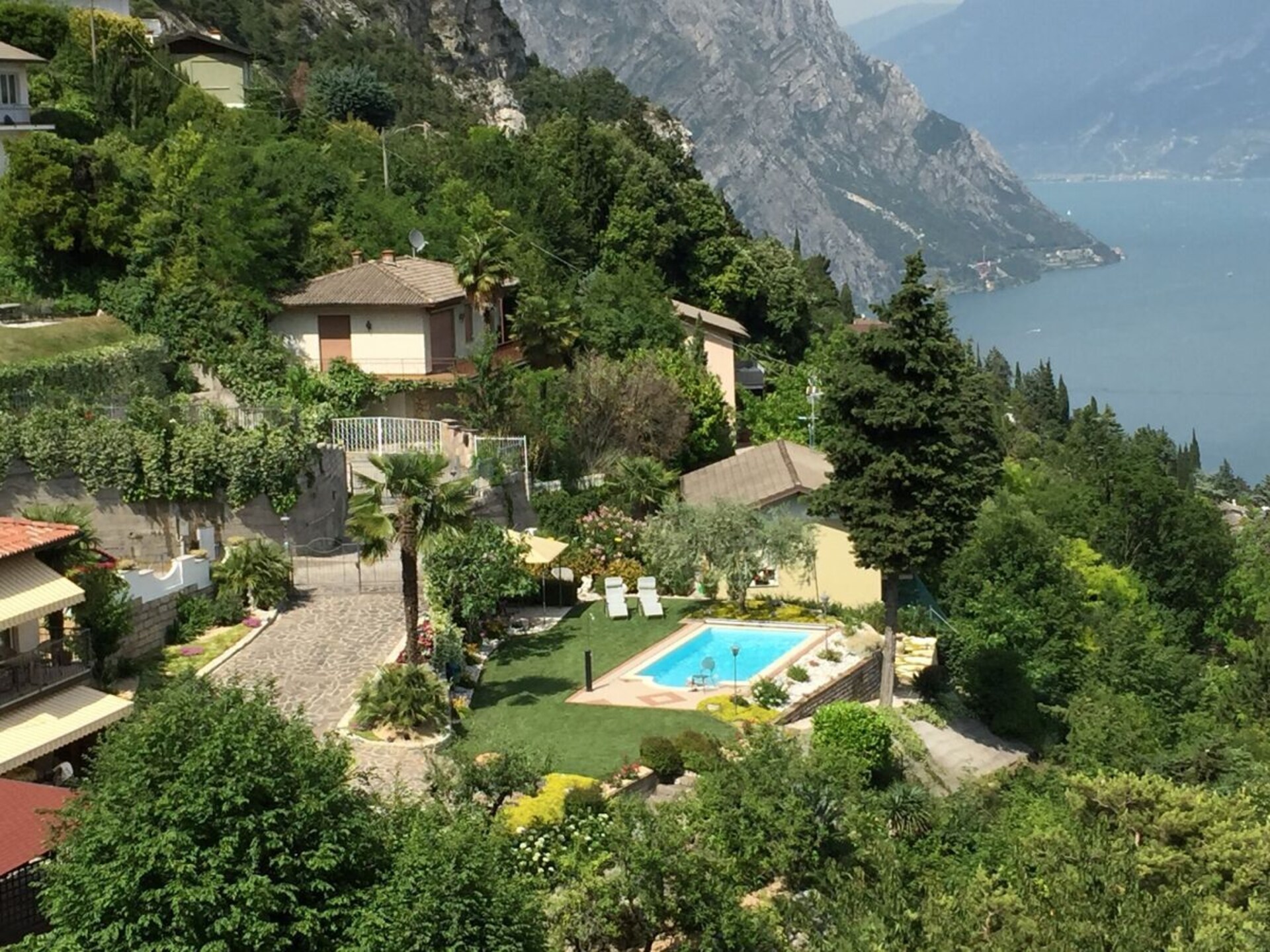 Casa Gio: Appartement met privézwembad en panoramisch uitzicht op het Gardameer - foto 1