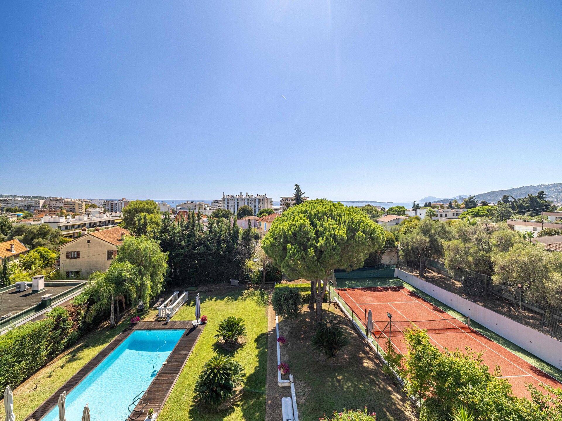 15-persoons villa met privézwembad in de heuvels van Antibes - foto 44