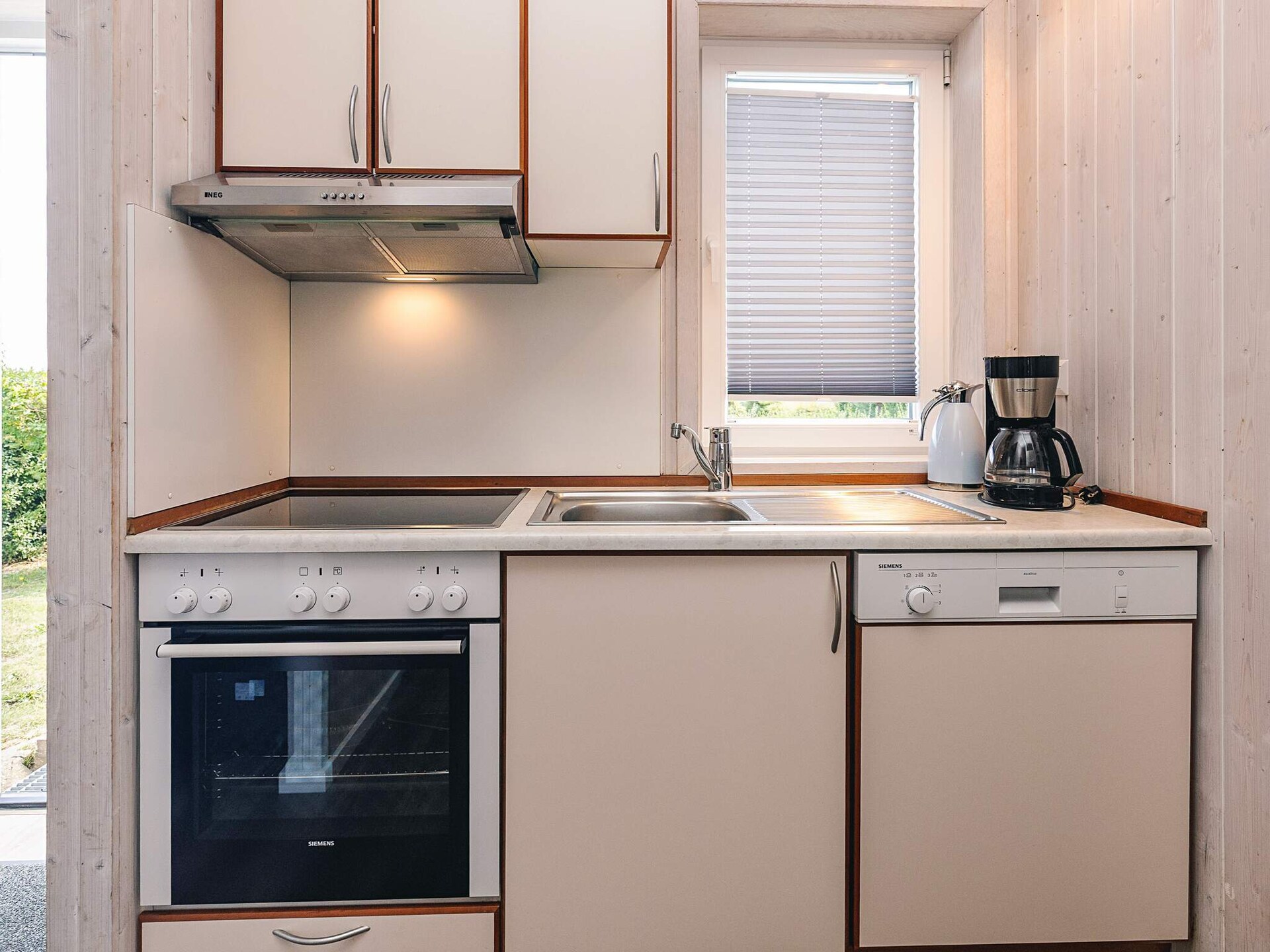 Aan zee: Modern vakantiehuis in Deense stijl in Friedrichskoog - foto 36