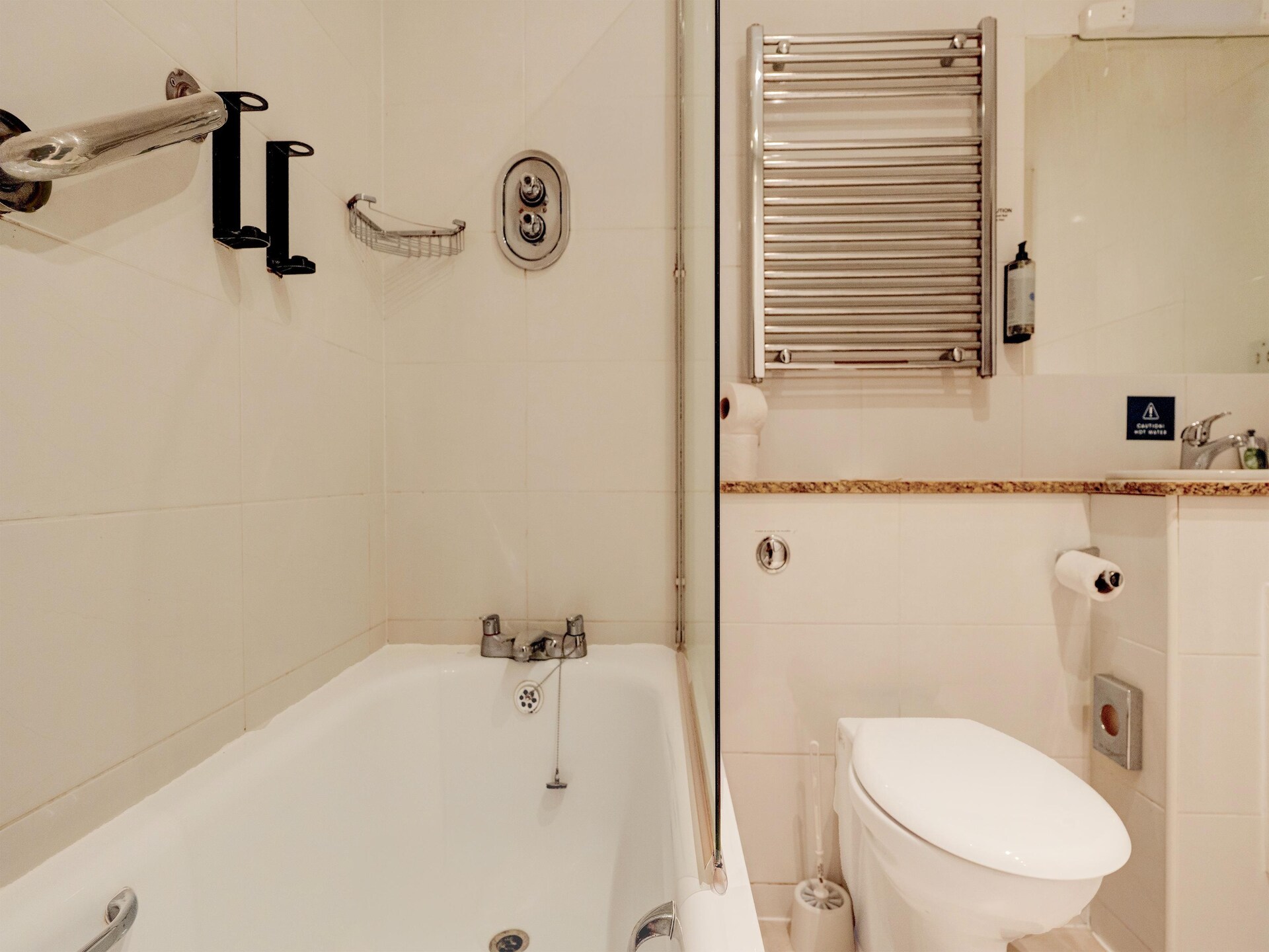 Ruime familiekamer in Liverpool Aigburth Hotel - foto 16