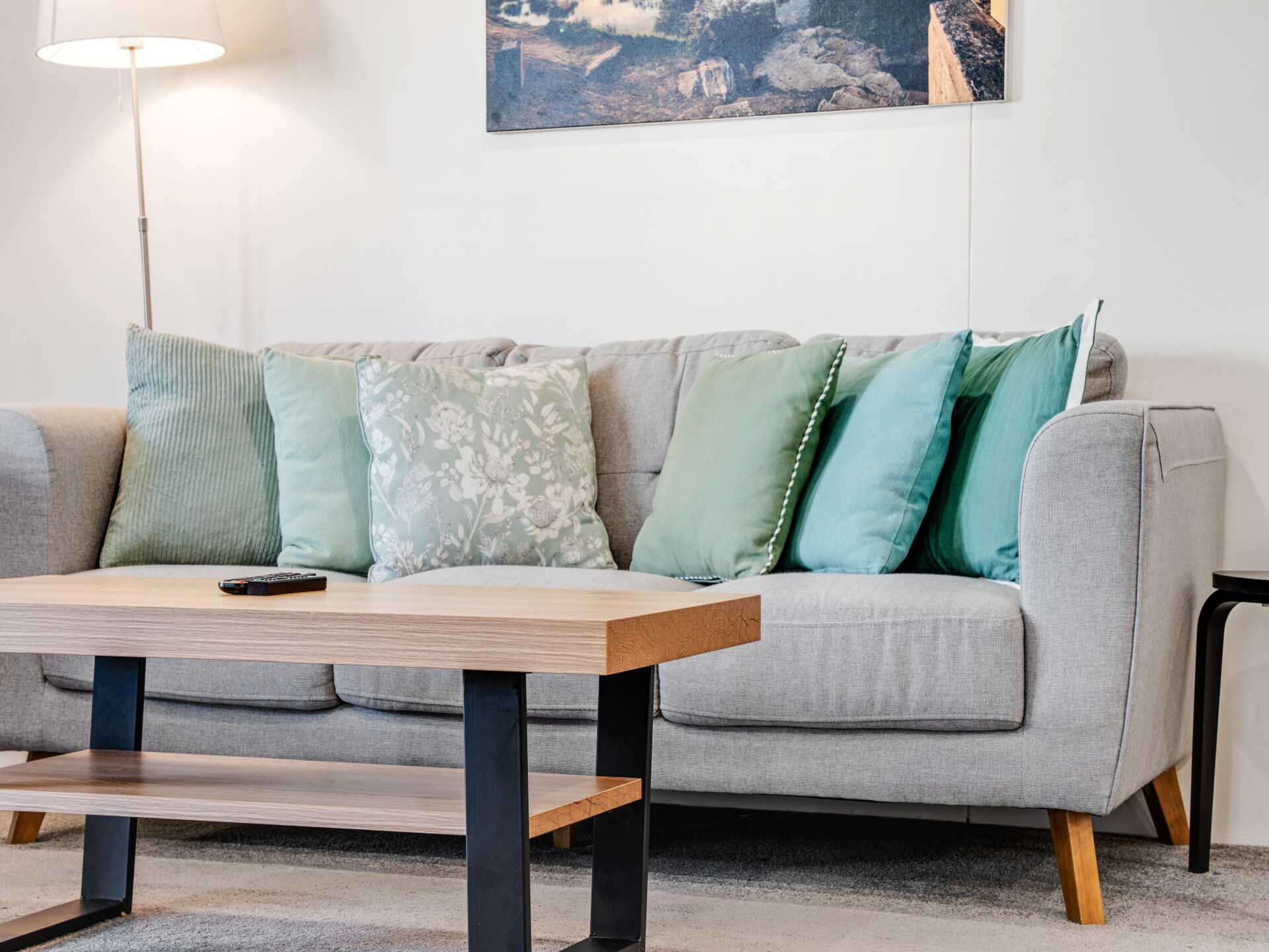 Modern 2-slaapkamer appartement met zwembad & spa in bruisend Braddon - foto 8