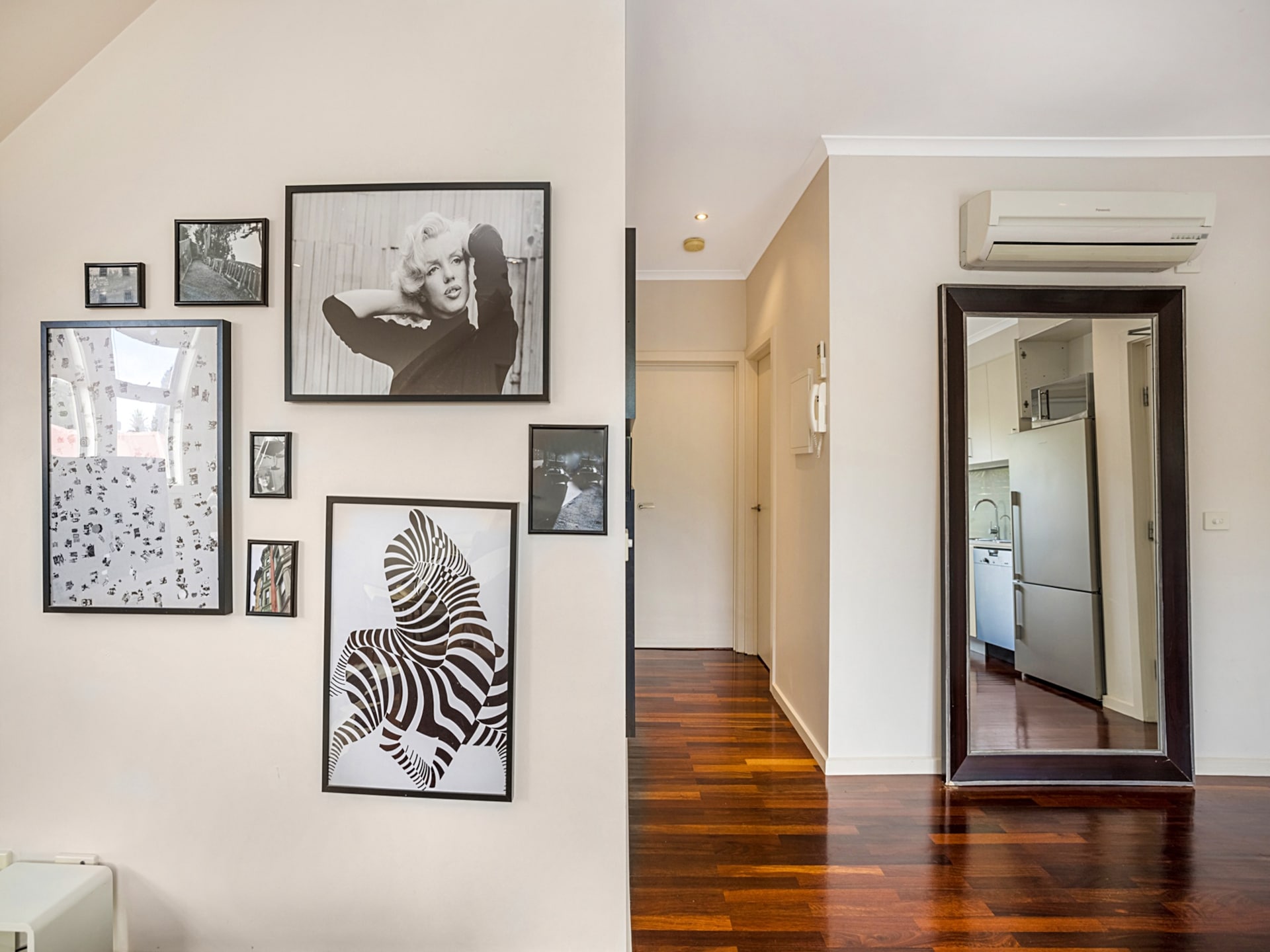 Licht appartement in Northcote met barbecue-terras - foto 7