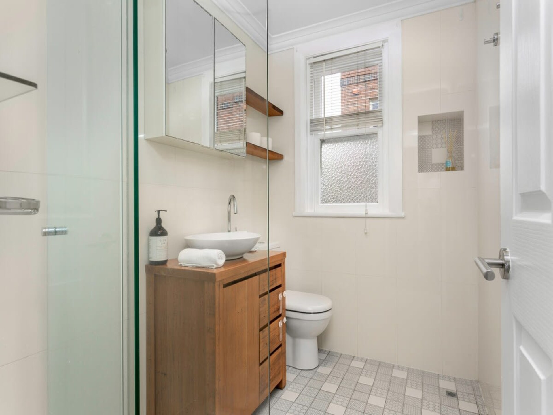 Op 500 m van het strand: ruim appartement in hartje Manly - foto 9
