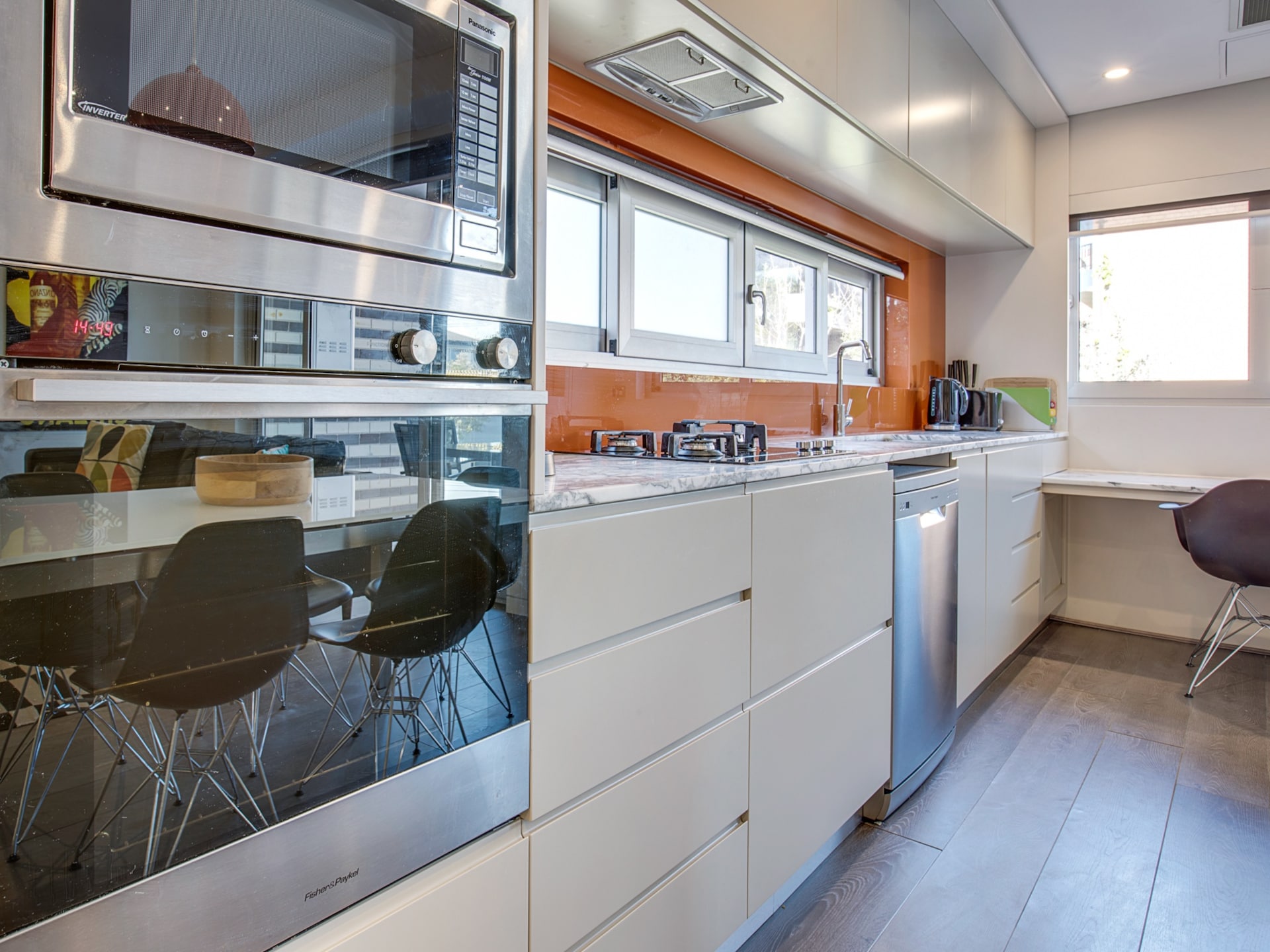 Knus 1-slaapkamerappartement met balkon vlakbij Sydney CBD - foto 9