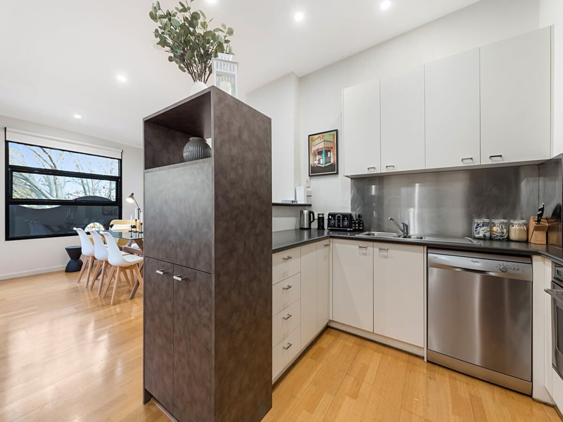 Modern appartement met balkon in het hart van Collingwood - foto 9