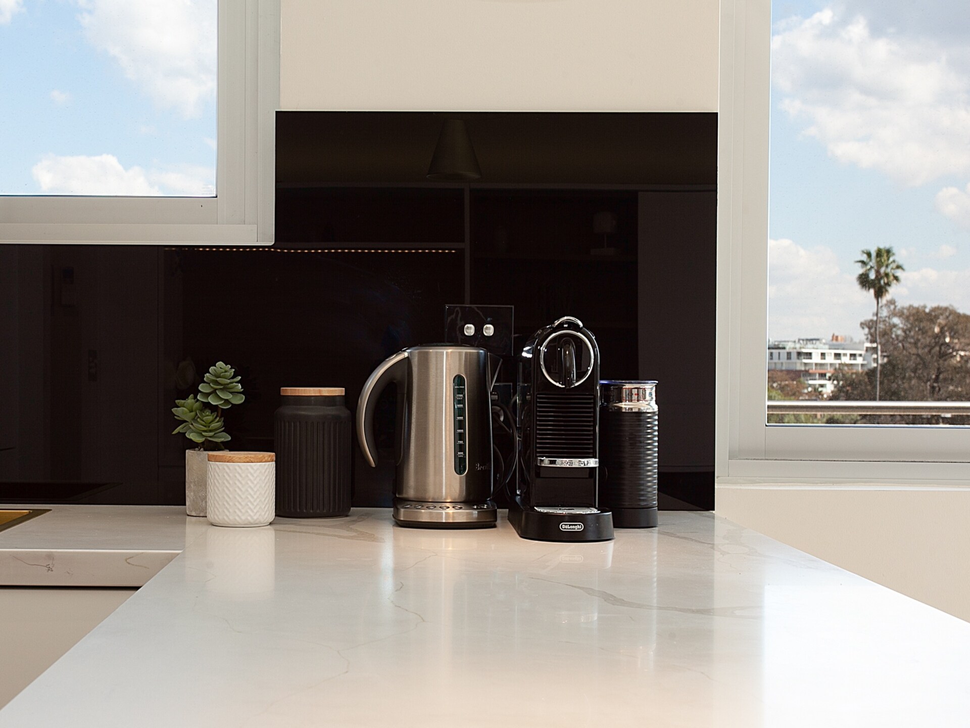 Stijlvol appartement in Cremorne met ruim balkon en uitzicht - foto 13