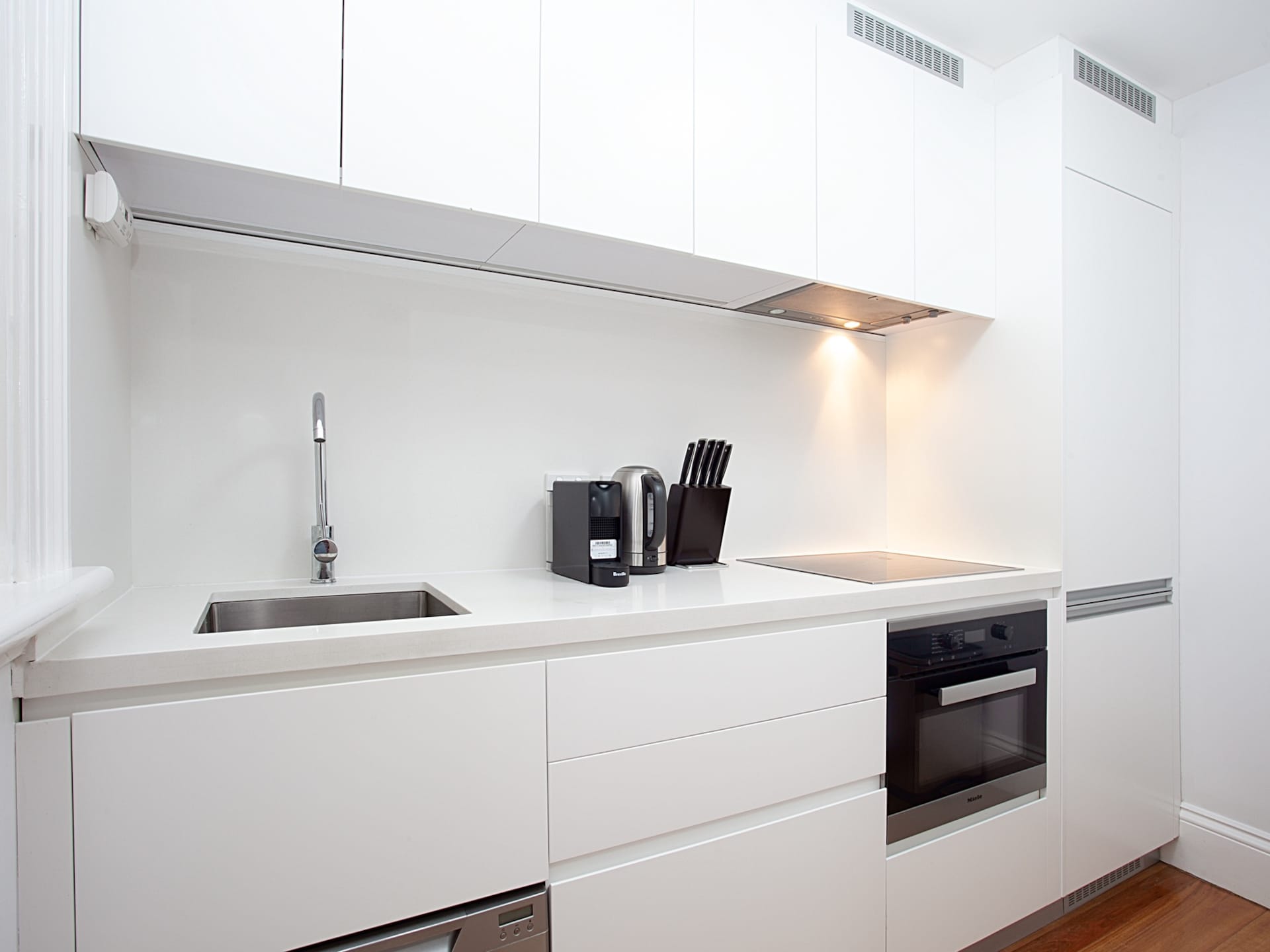 Knusse studio in statig pand nabij centrum Sydney - foto 3