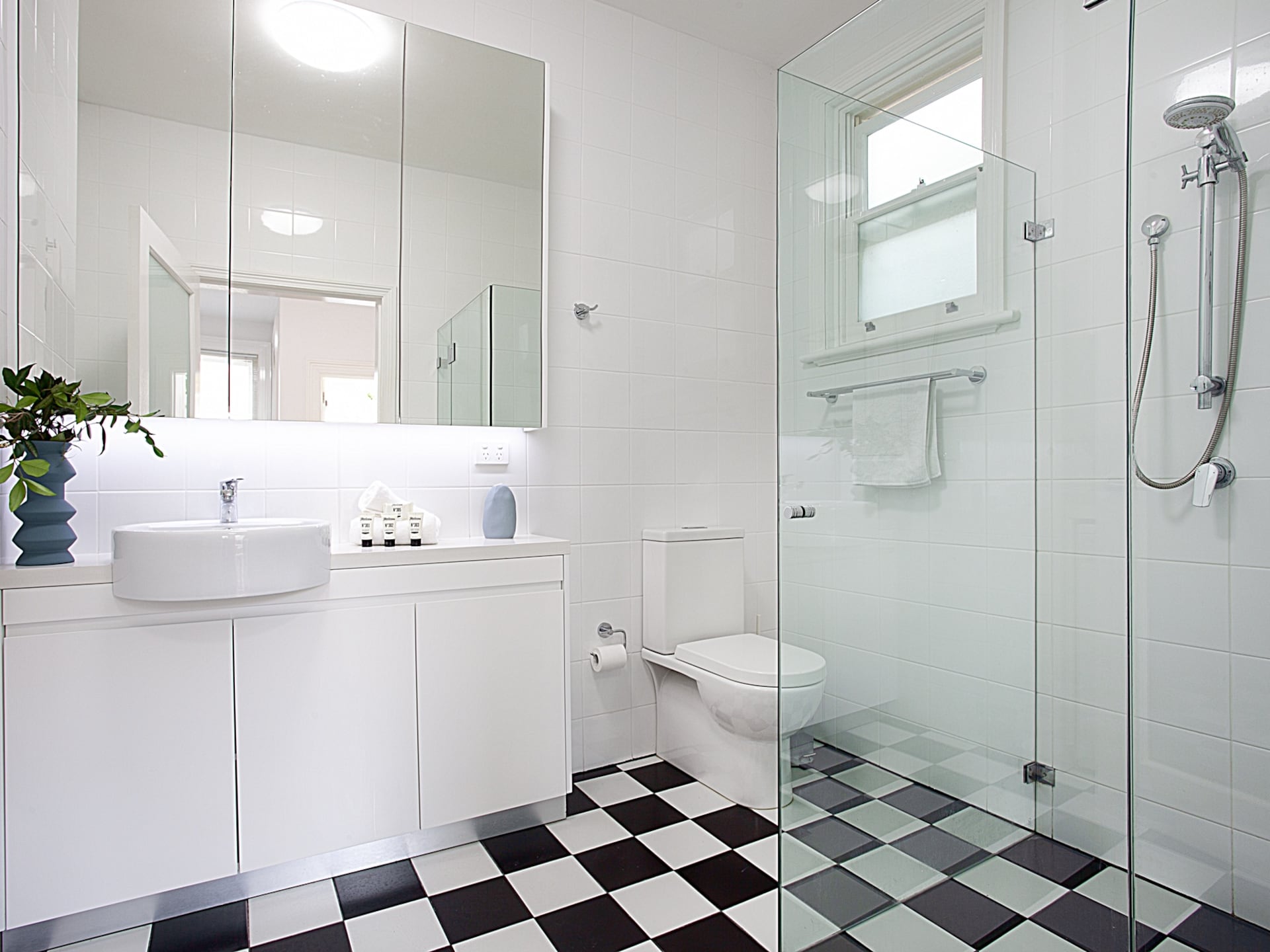 Licht studio-appartement in historische villa in Lewisham - foto 5