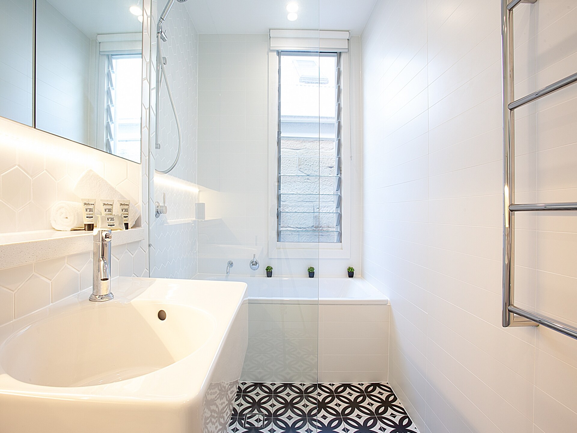Ruim appartement met 3 slaapkamers en binnentuin in Balmain - foto 17