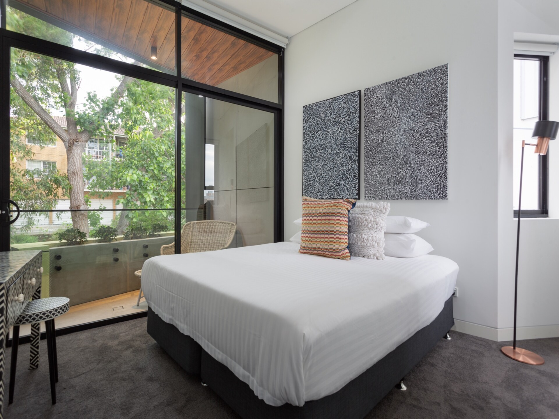 Modern appartement nabij Coogee Beach met privéterras en BBQ - foto 12