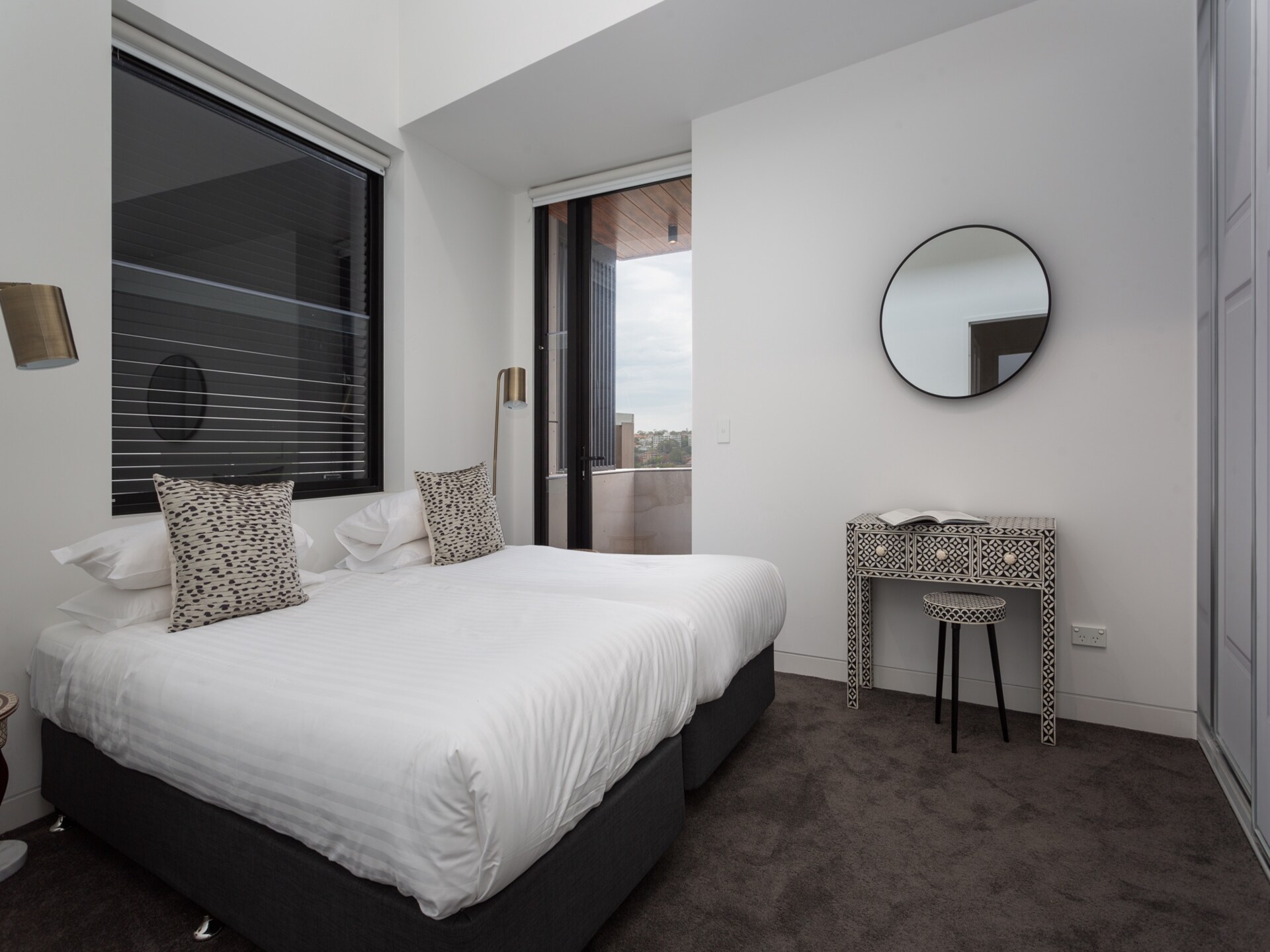 Modern appartement nabij Coogee Beach met privéterras en BBQ - foto 13